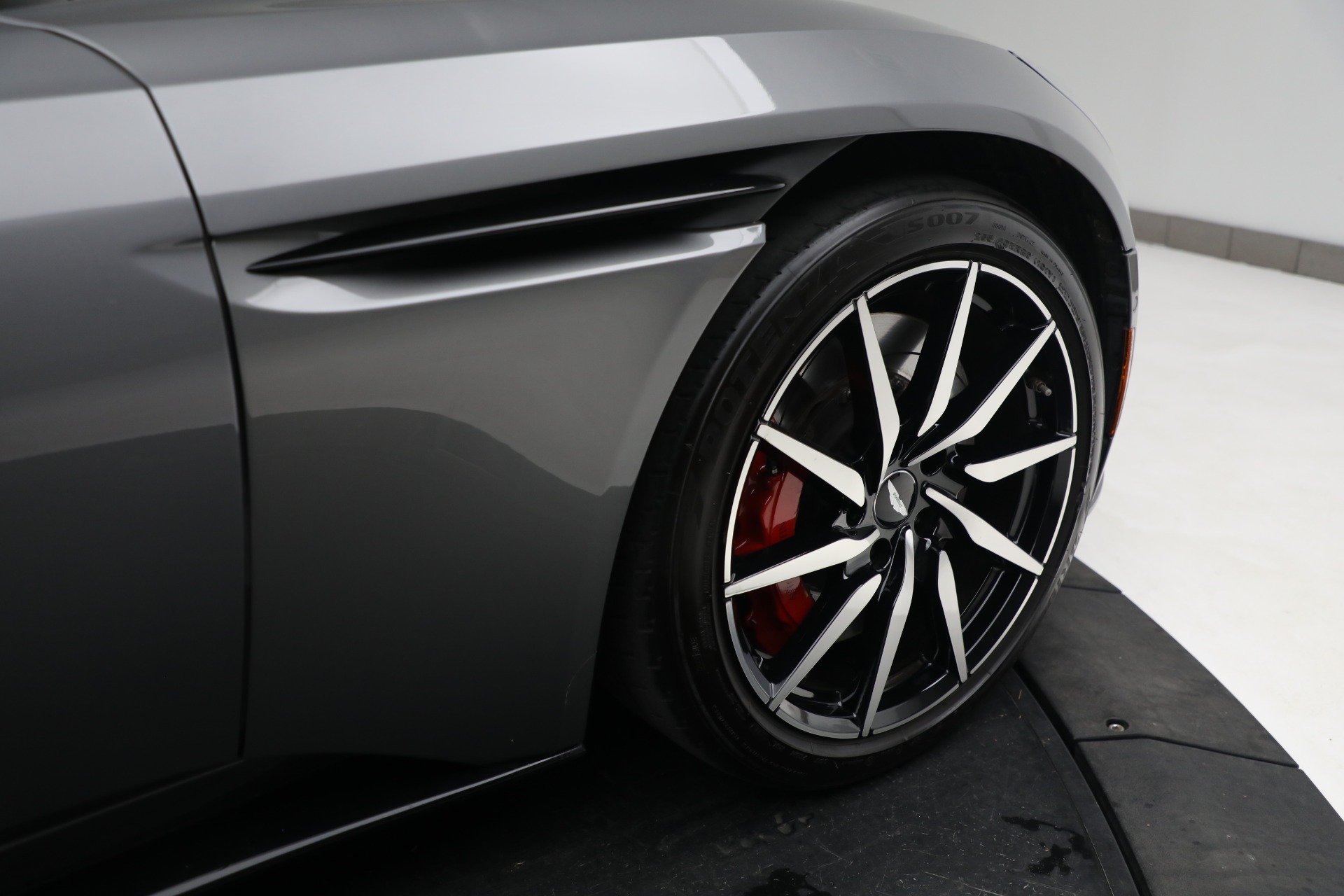 Used 2019 Aston Martin DB11 Volante | St. Petersburg, FL