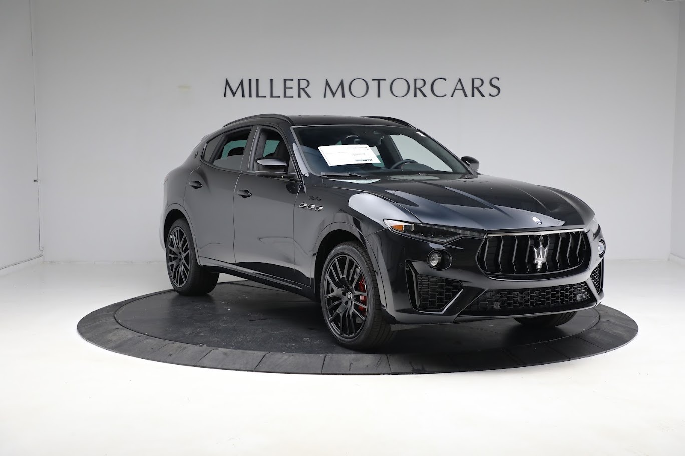 New 2023 Maserati Levante Modena | St. Petersburg, FL