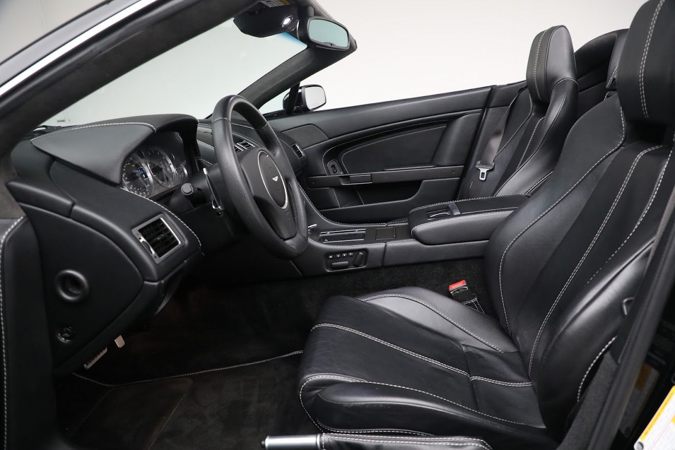 Used 2009 Aston Martin V8 Vantage Roadster | St. Petersburg, FL