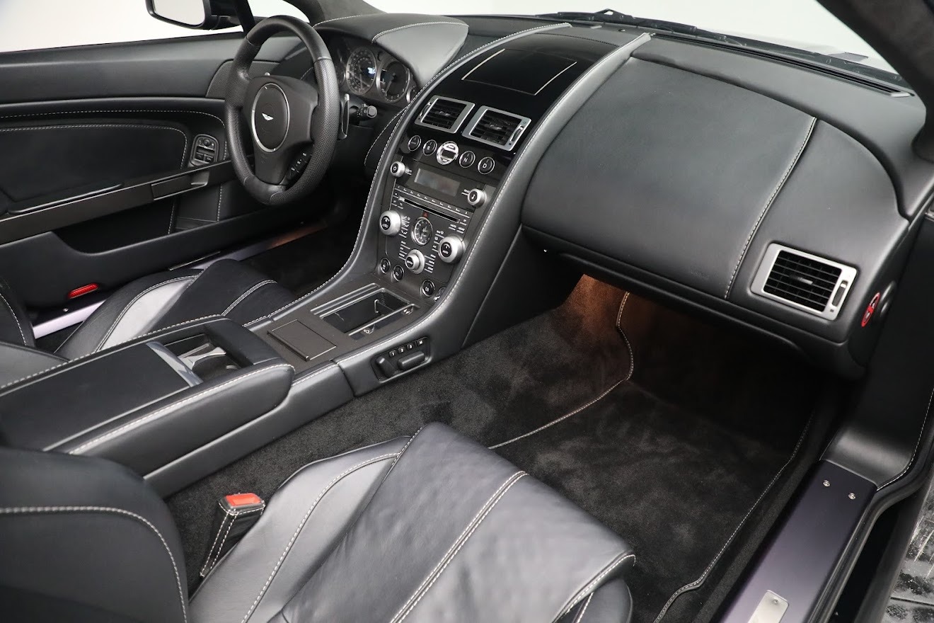 Used 2009 Aston Martin V8 Vantage Roadster | St. Petersburg, FL