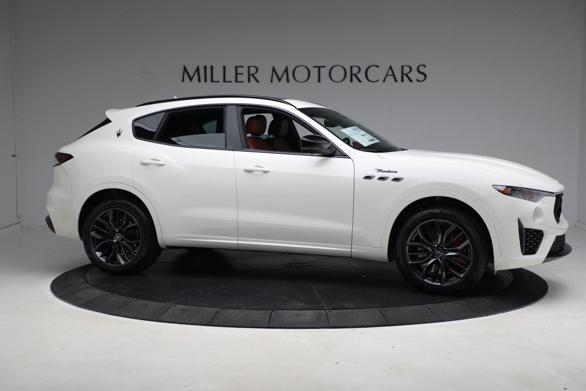 New 2023 Maserati Levante Modena | St. Petersburg, FL