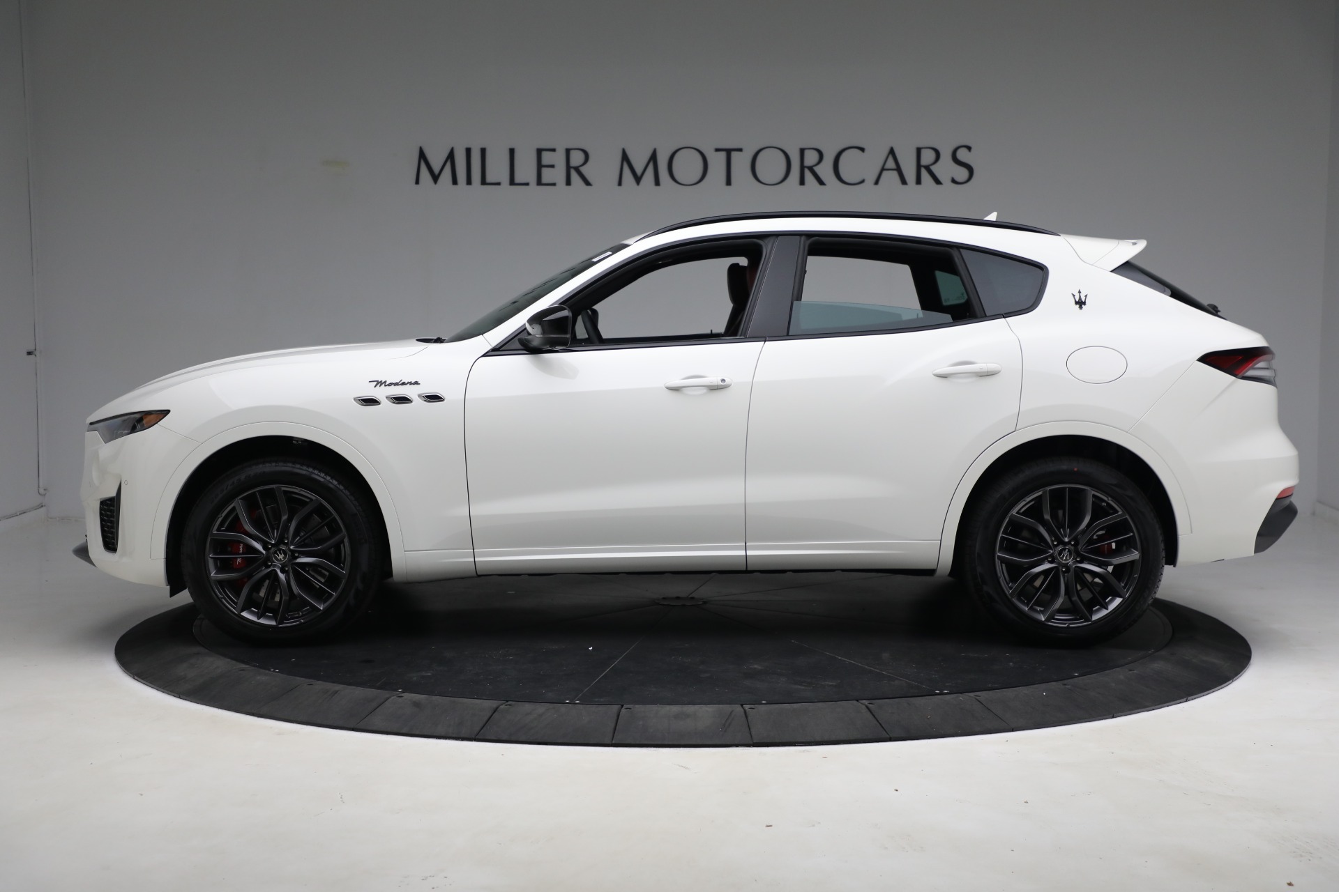 New 2023 Maserati Levante Modena | St. Petersburg, FL