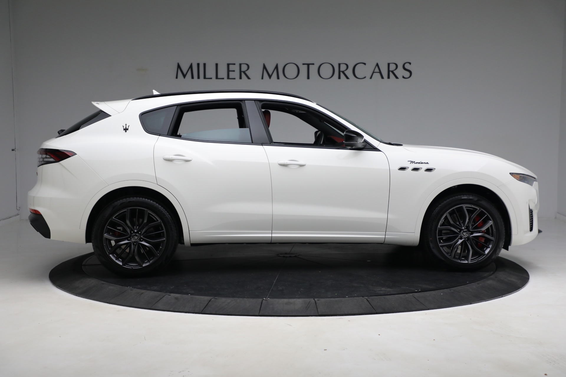 New 2023 Maserati Levante Modena | St. Petersburg, FL