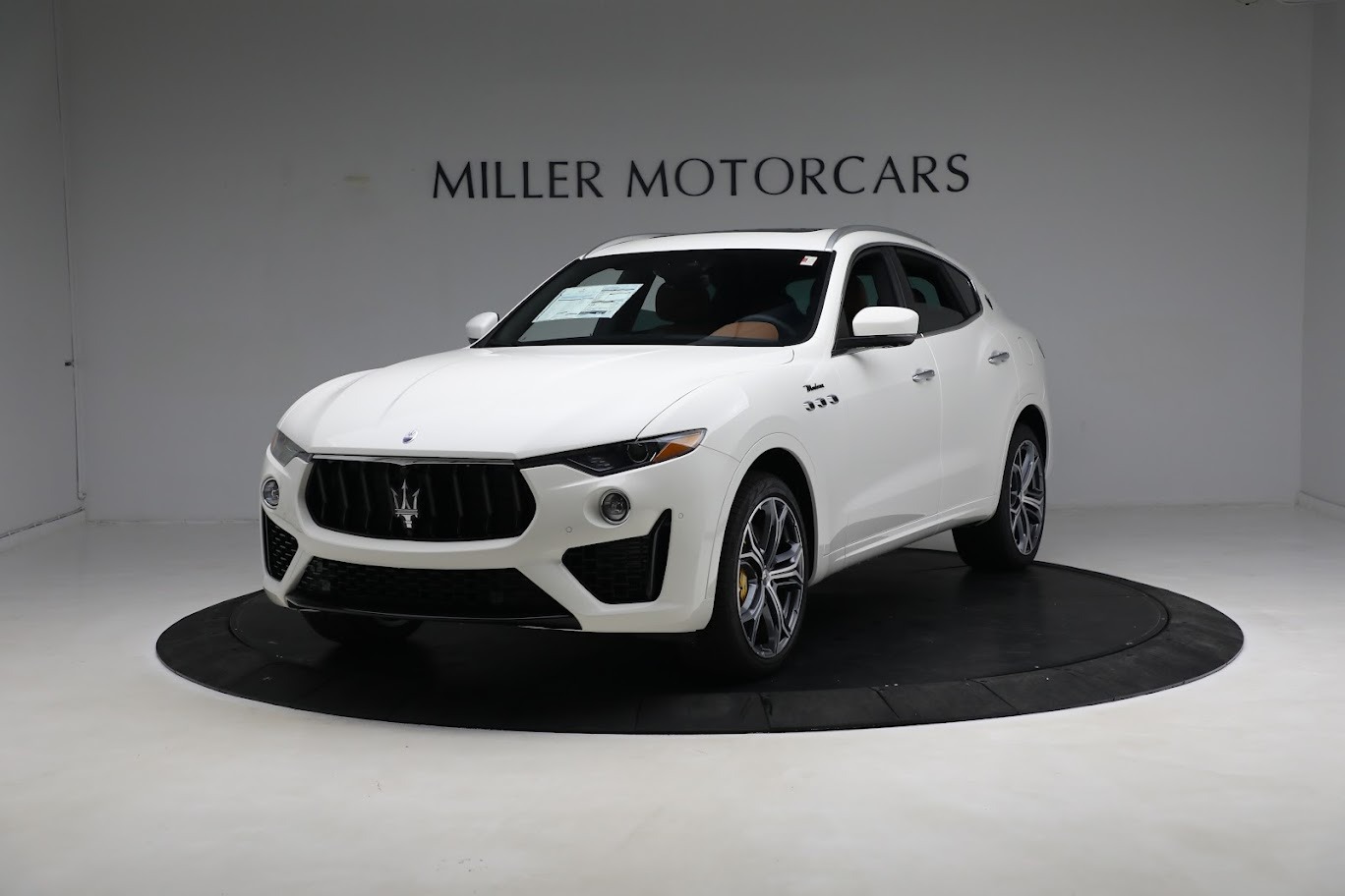 New 2023 Maserati Levante Modena | St. Petersburg, FL