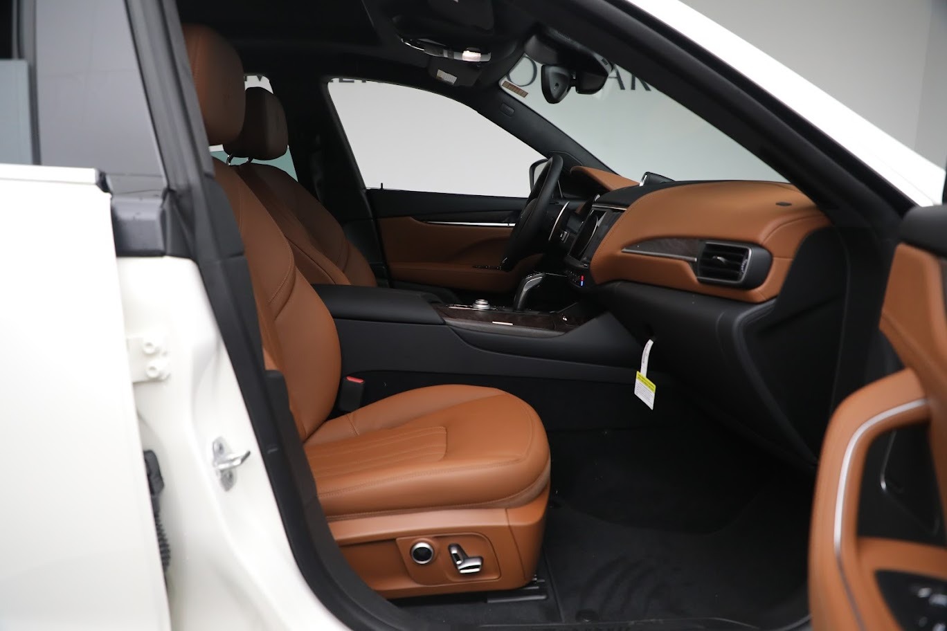 New 2023 Maserati Levante Modena | St. Petersburg, FL
