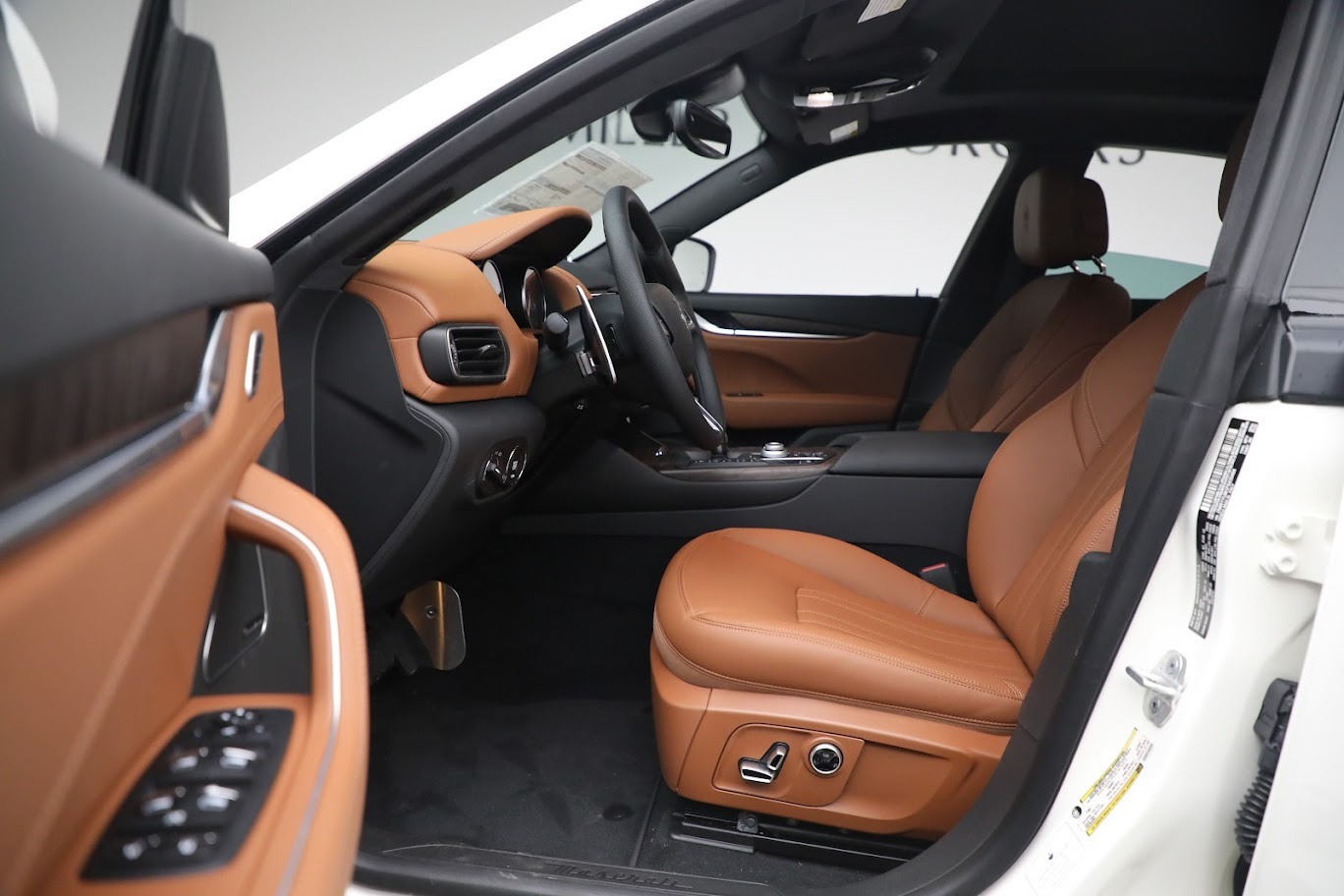 New 2023 Maserati Levante Modena | St. Petersburg, FL