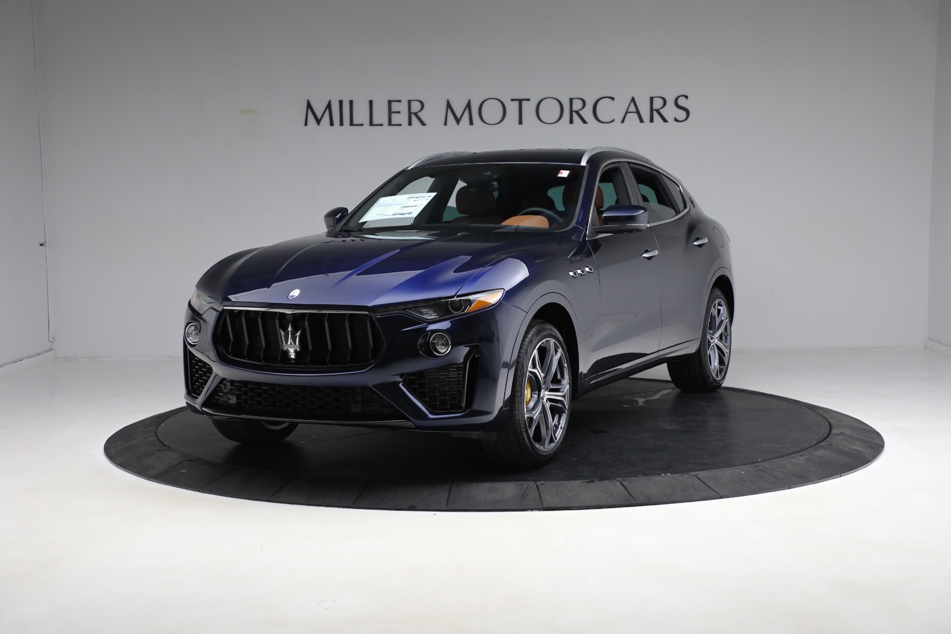New 2023 Maserati Levante Modena | St. Petersburg, FL