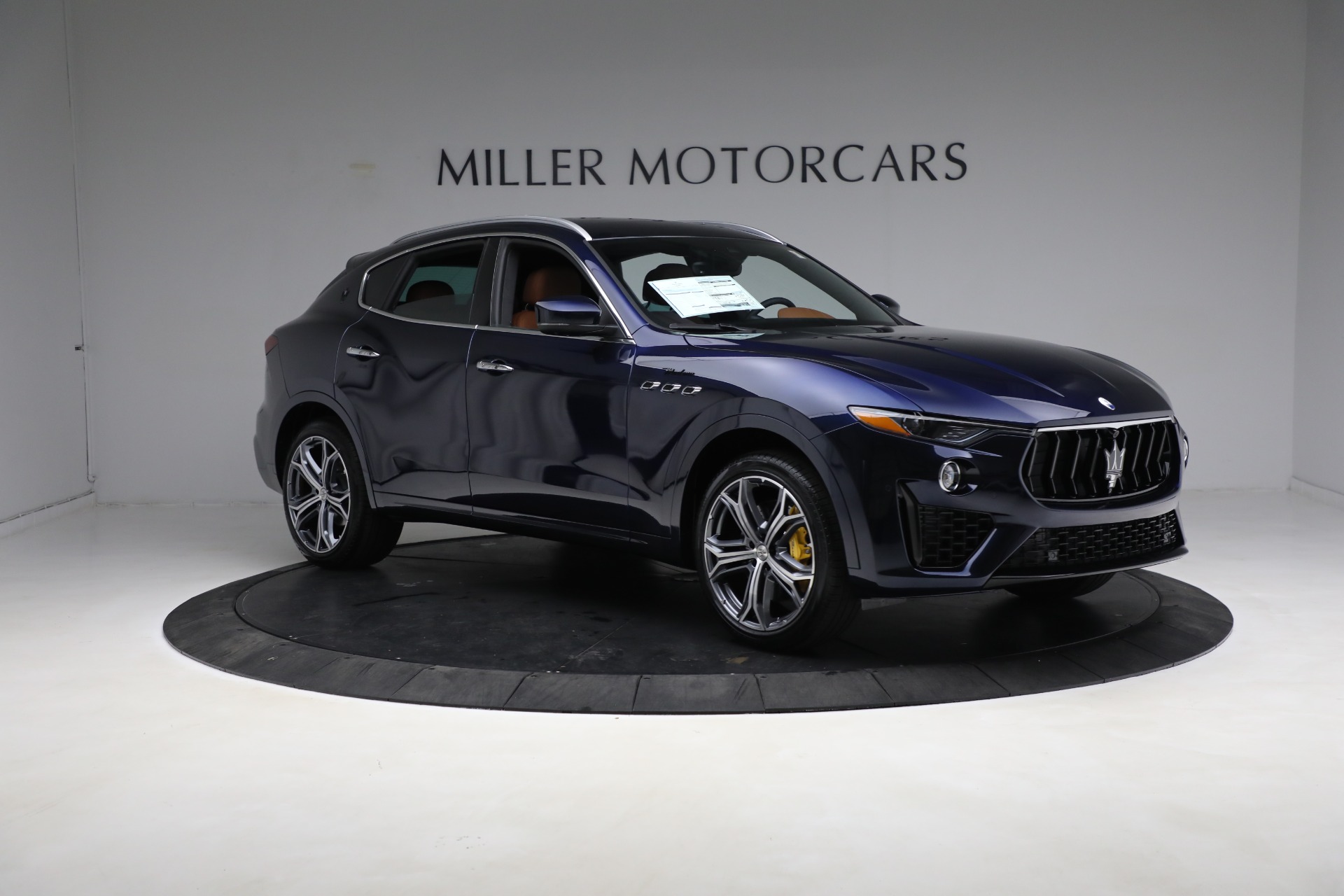 New 2023 Maserati Levante Modena | St. Petersburg, FL