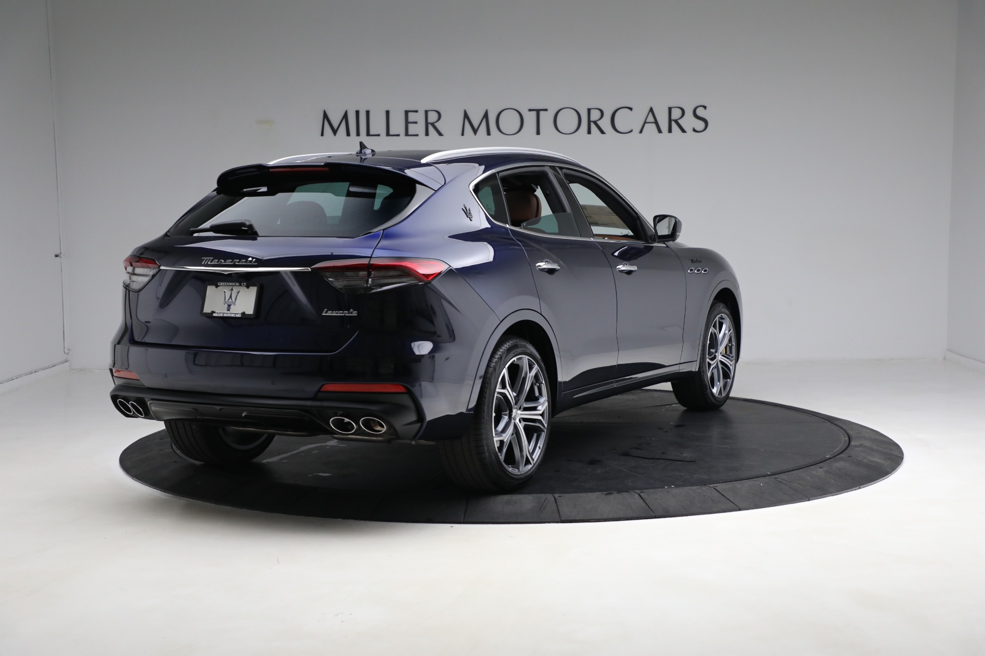 New 2023 Maserati Levante Modena | St. Petersburg, FL