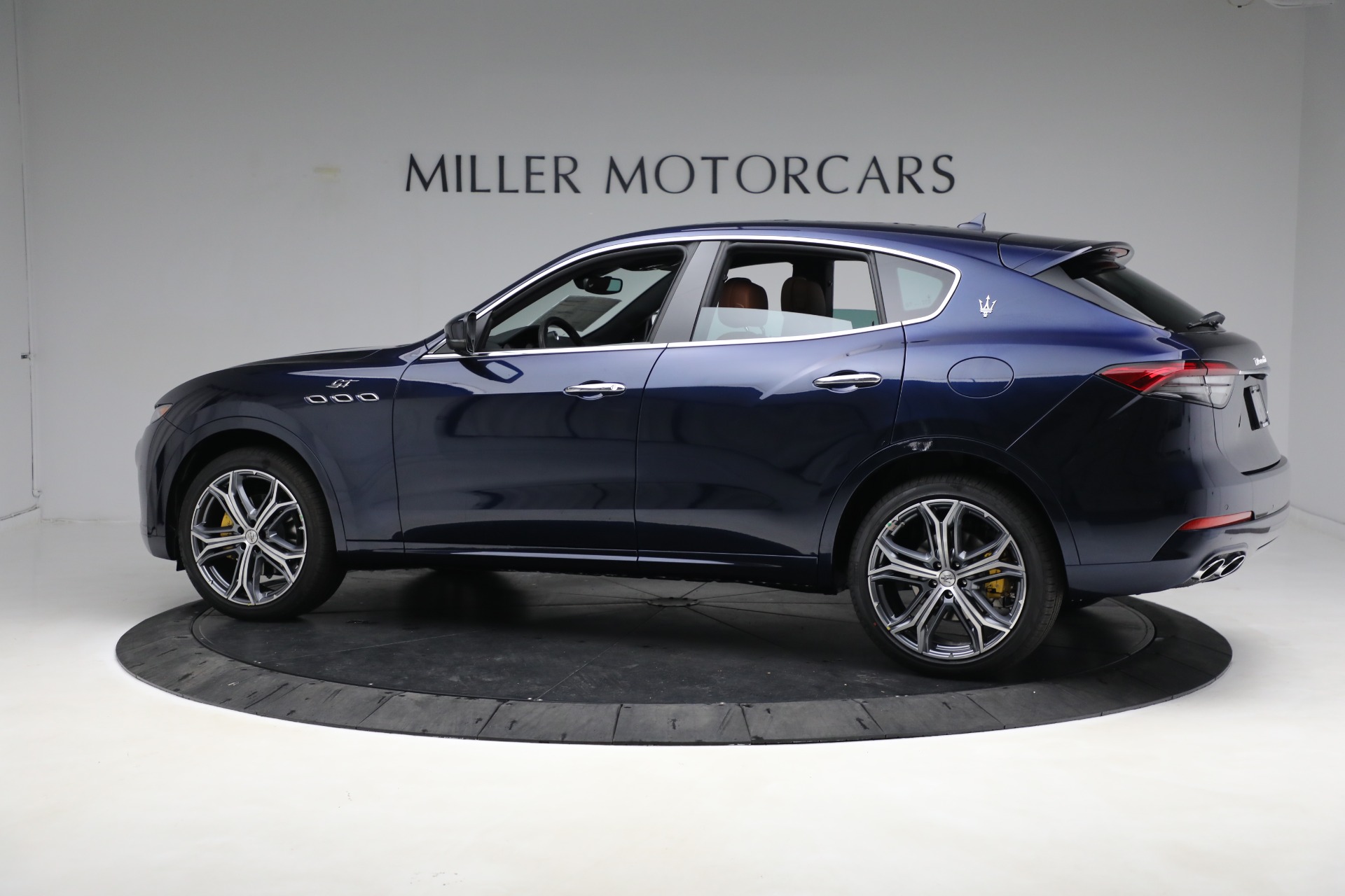 New 2023 Maserati Levante GT | St. Petersburg, FL