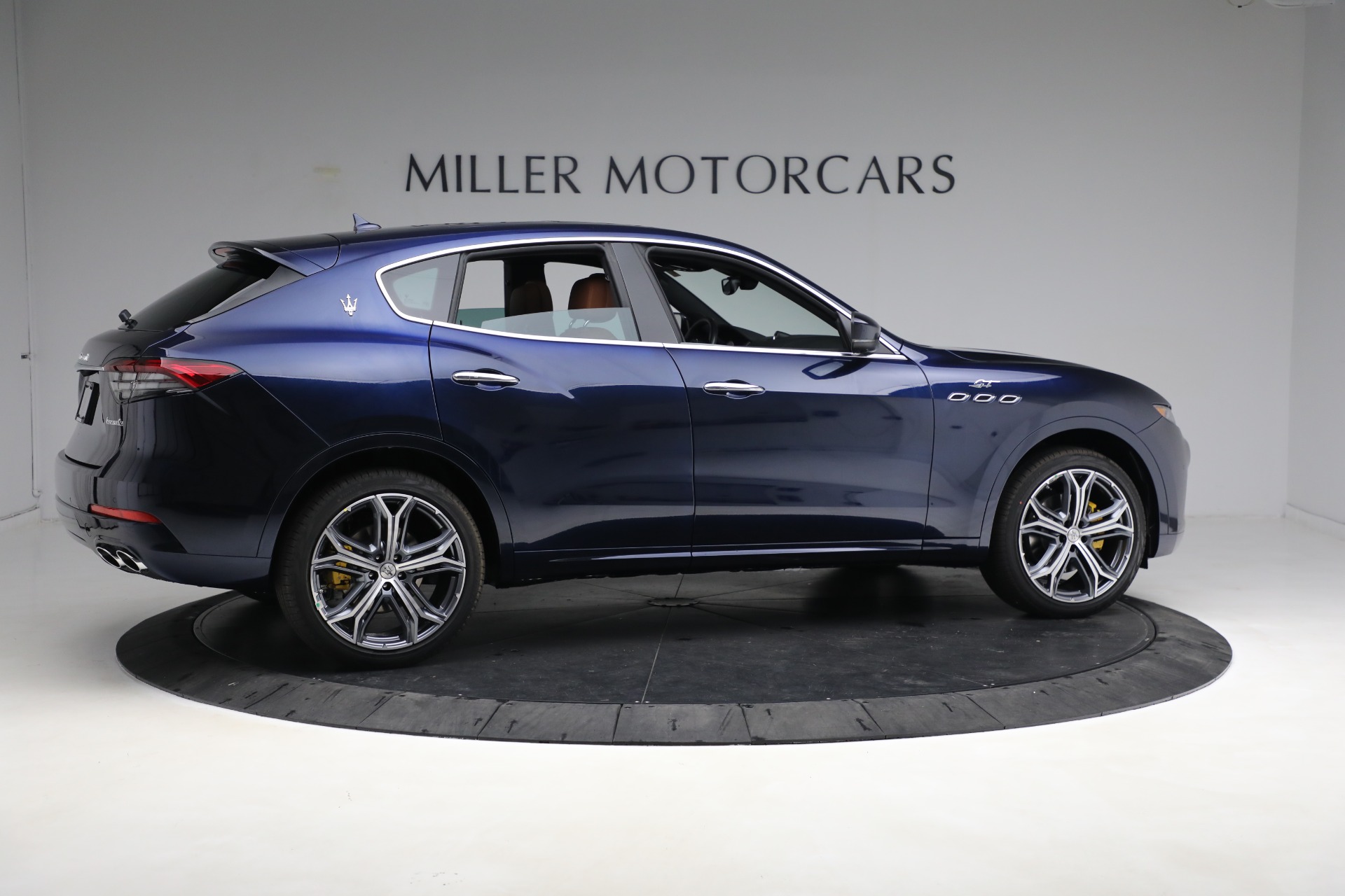 New 2023 Maserati Levante GT | St. Petersburg, FL