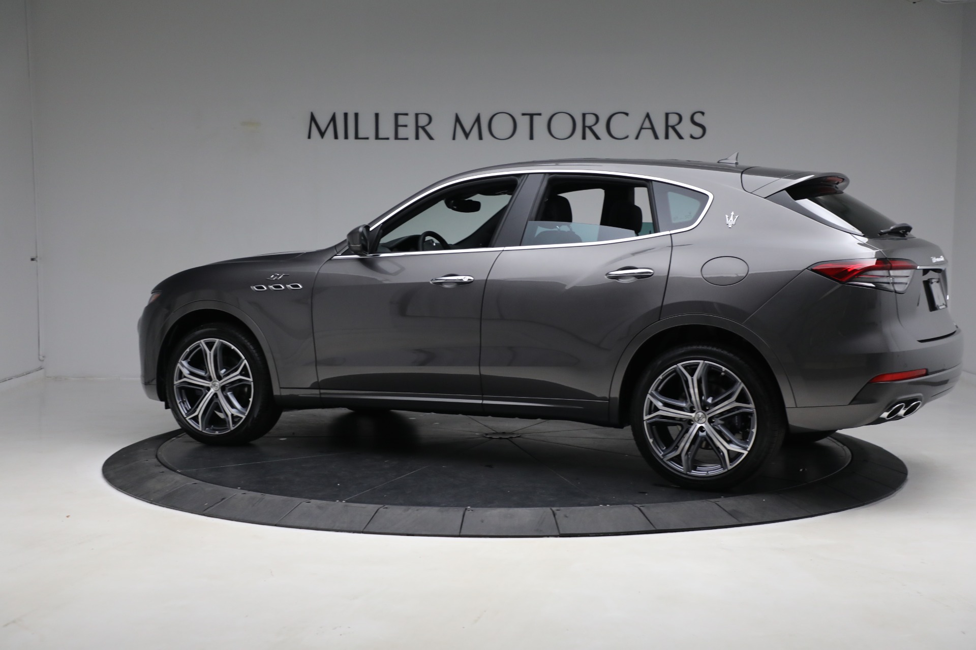 New 2023 Maserati Levante GT | St. Petersburg, FL