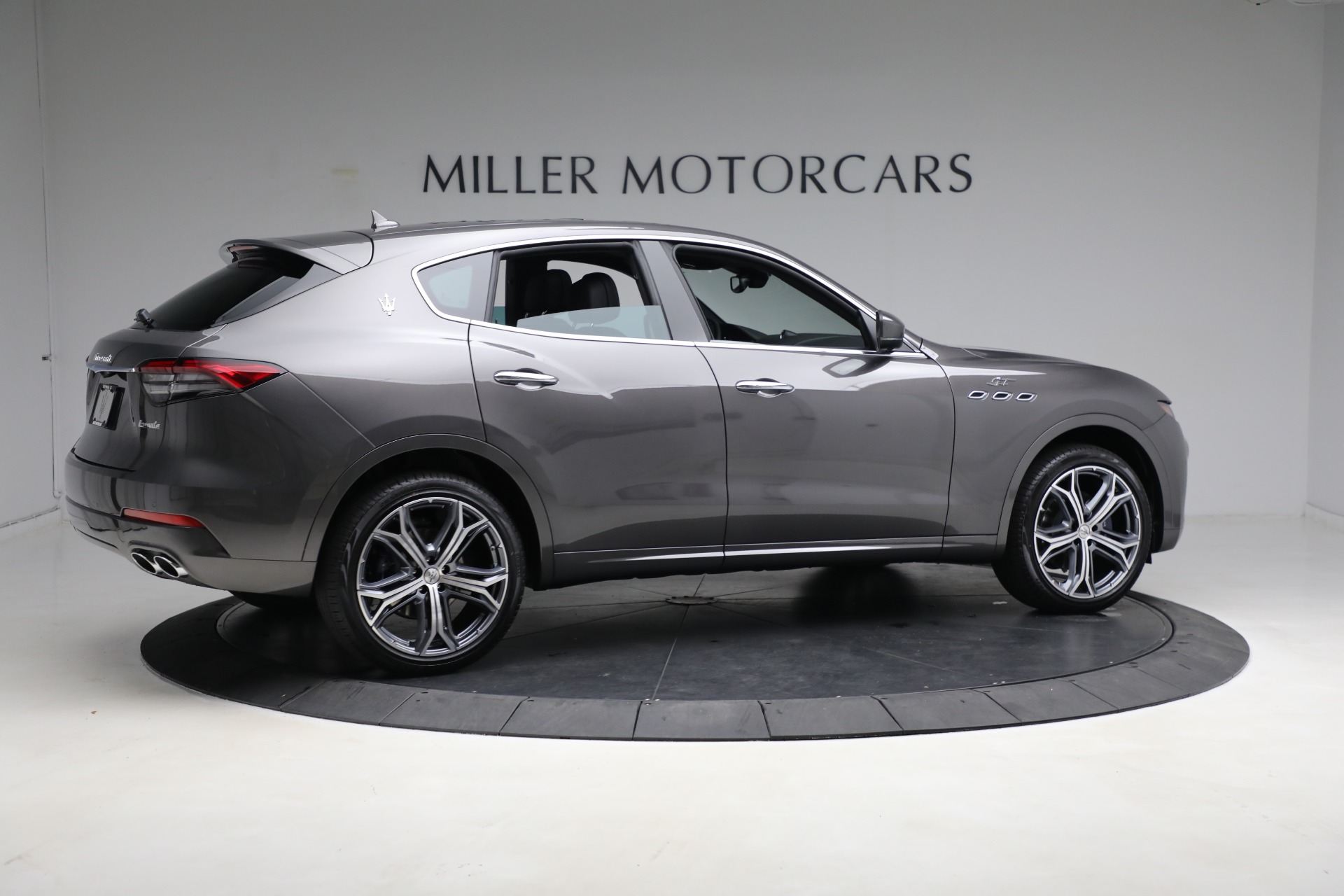 New 2023 Maserati Levante GT | St. Petersburg, FL