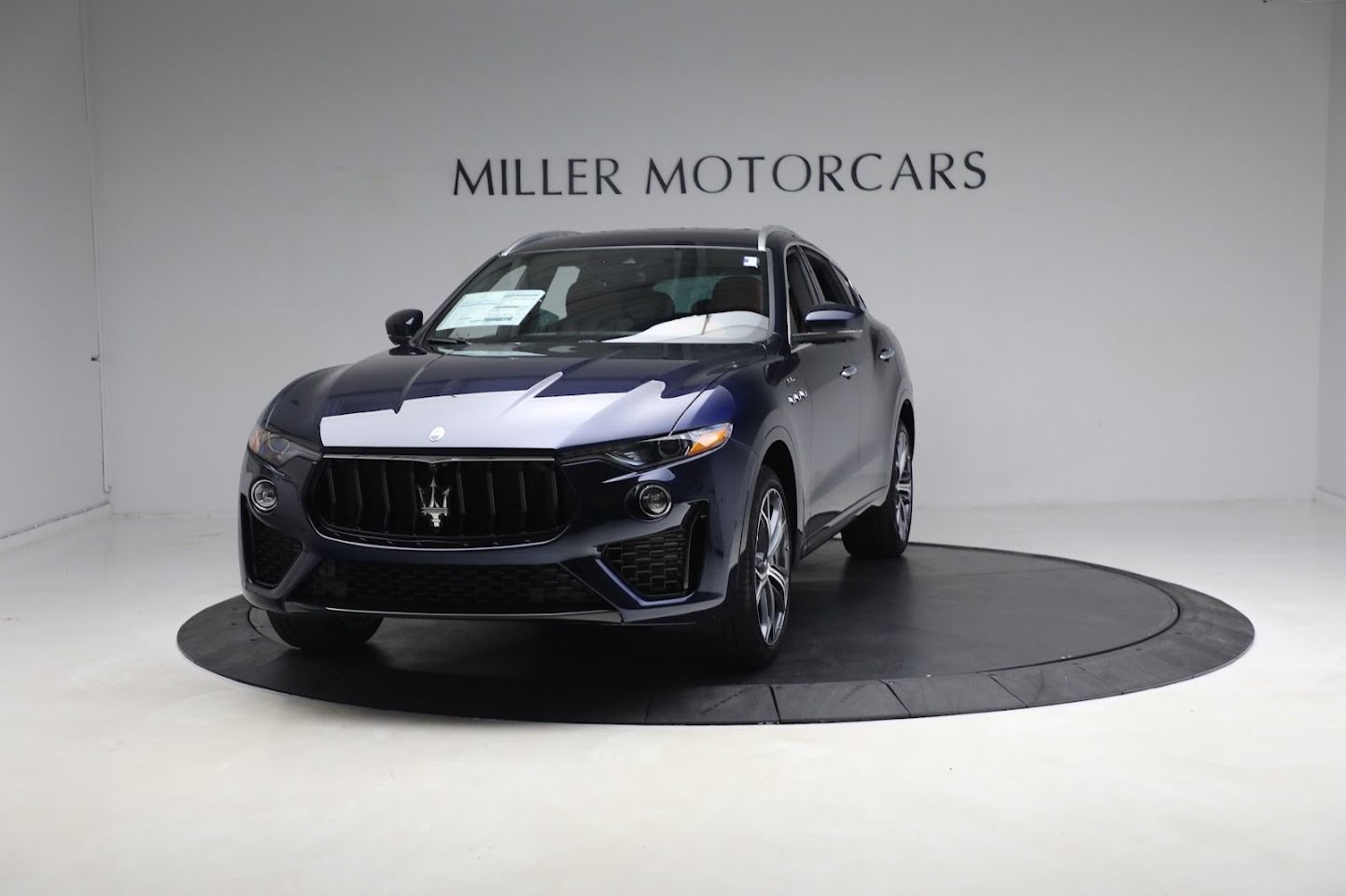 New 2023 Maserati Levante Modena | St. Petersburg, FL