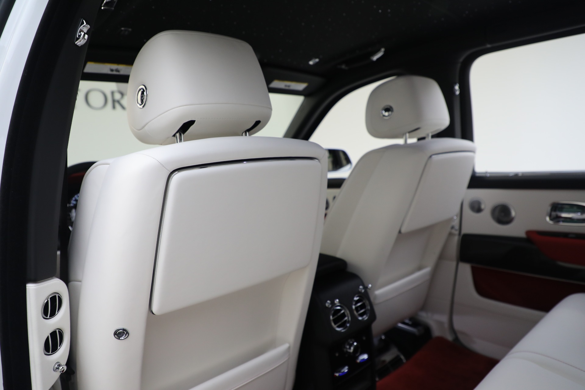 New 2023 Rolls-Royce Black Badge Cullinan | St. Petersburg, FL