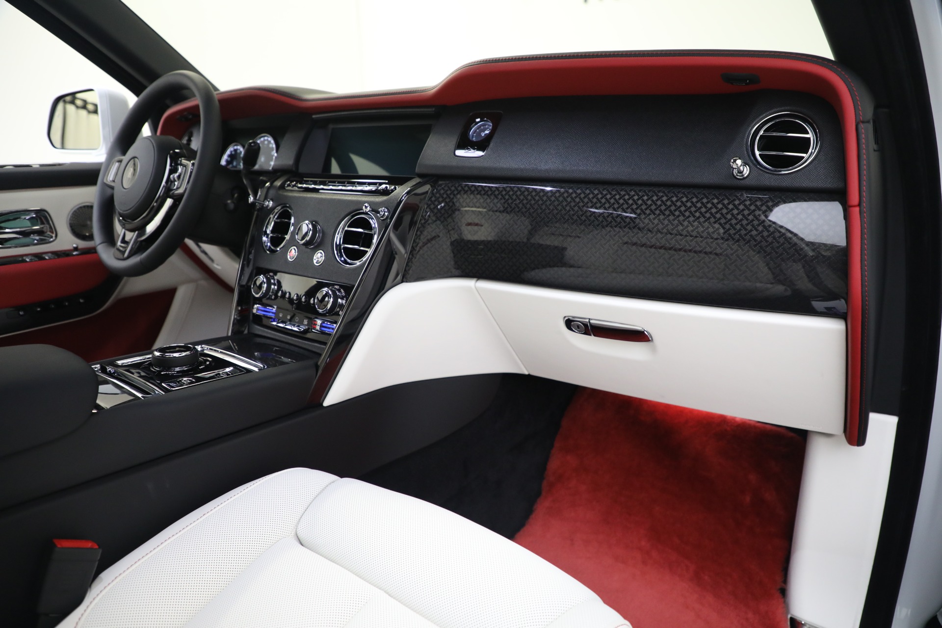 New 2023 Rolls-Royce Black Badge Cullinan | St. Petersburg, FL