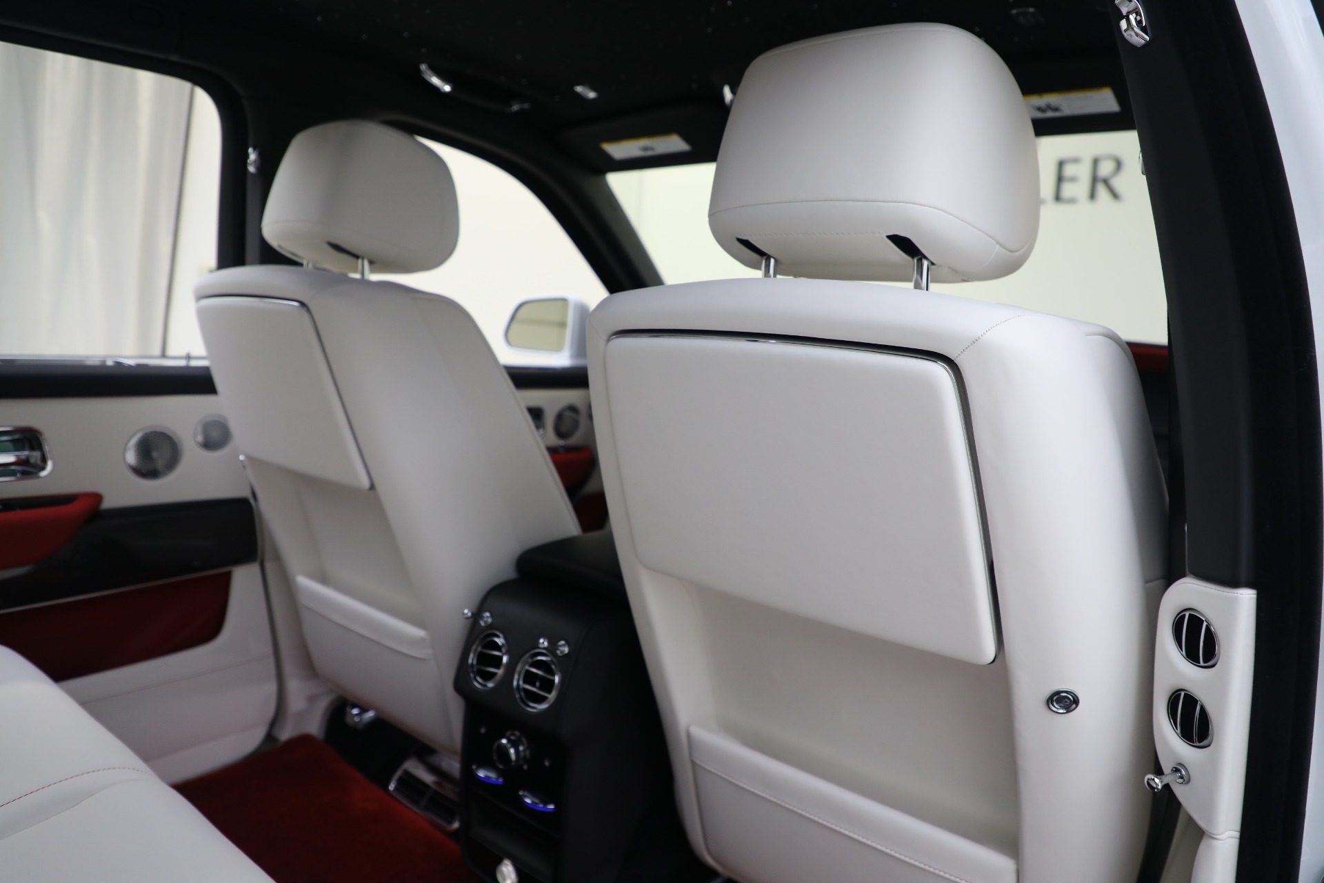 New 2023 Rolls-Royce Black Badge Cullinan | St. Petersburg, FL