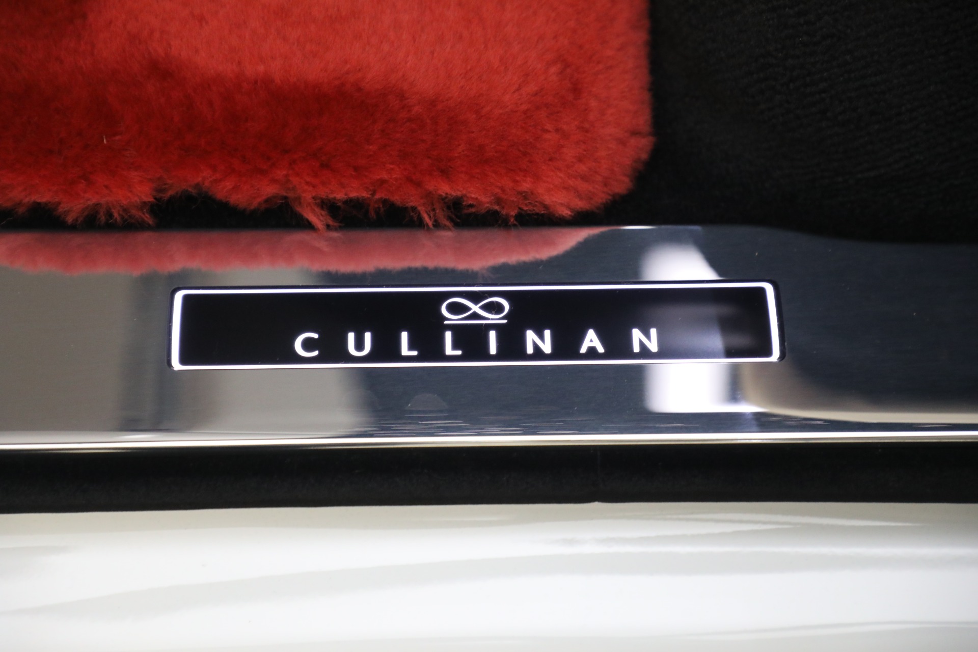 New 2023 Rolls-Royce Black Badge Cullinan | St. Petersburg, FL