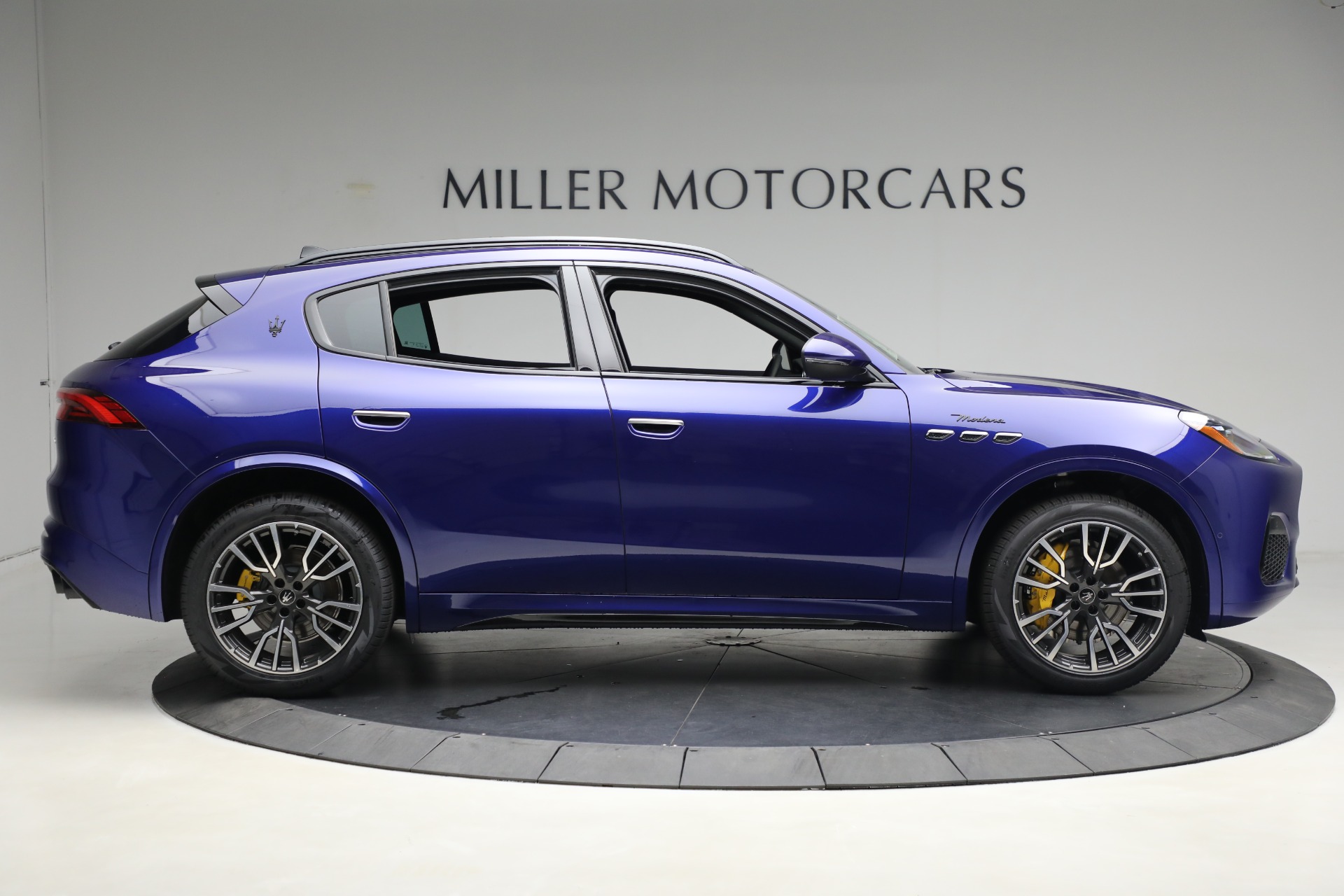 New 2023 Maserati Grecale Modena | St. Petersburg, FL