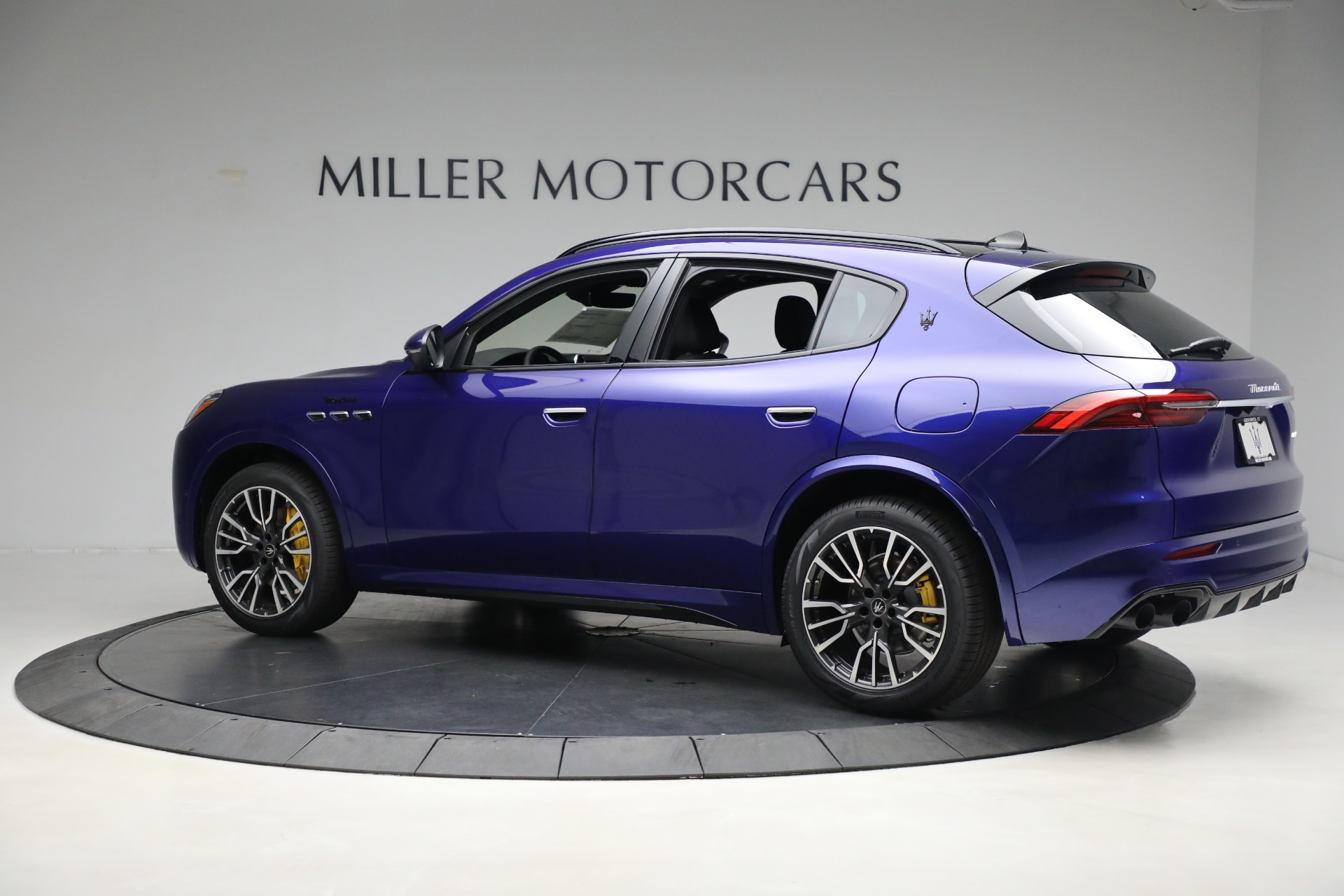 New 2023 Maserati Grecale Modena | St. Petersburg, FL