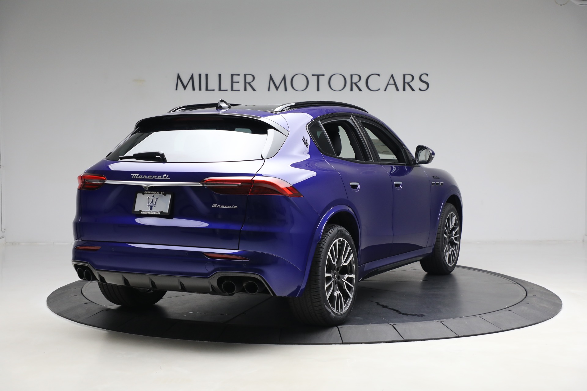 New 2023 Maserati Grecale Modena | St. Petersburg, FL