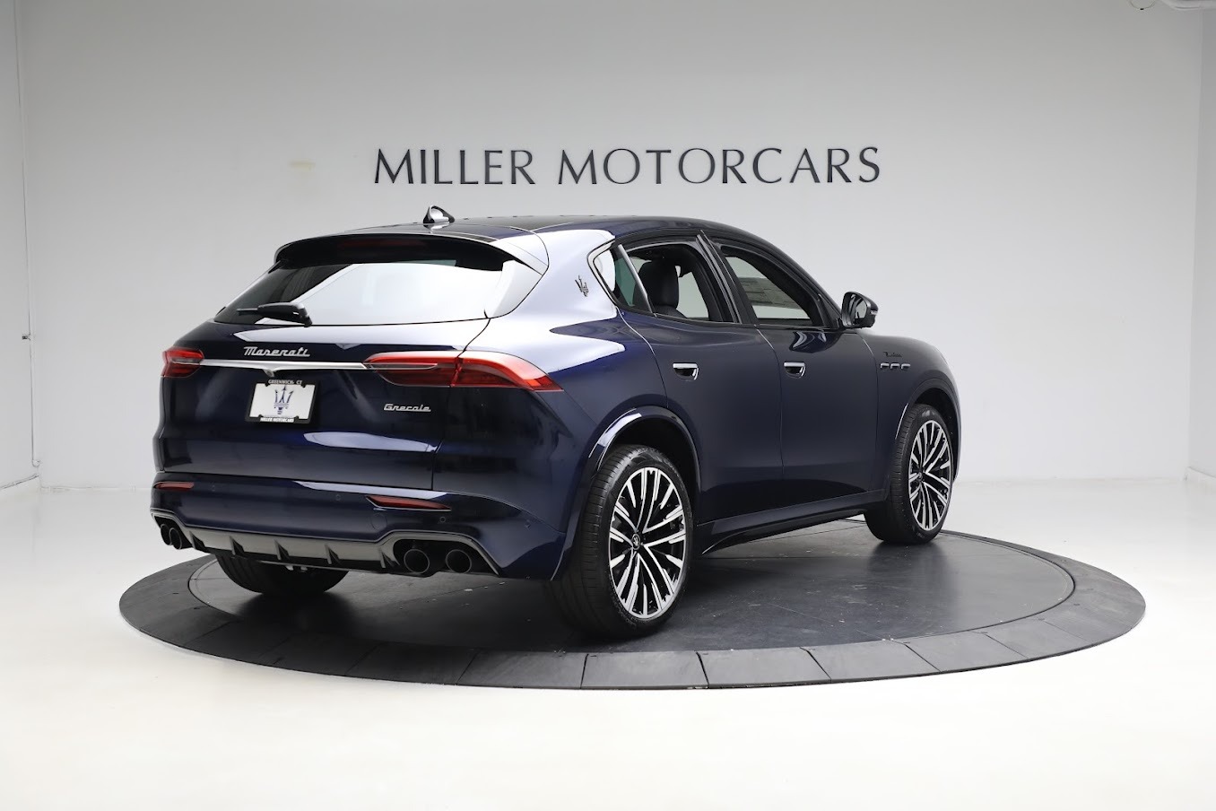 New 2023 Maserati Grecale PrimaSerie Modena | St. Petersburg, FL