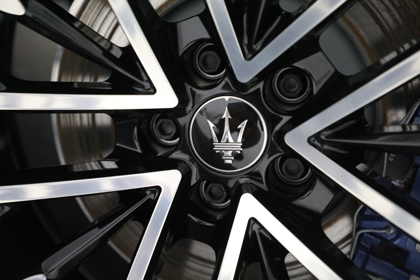 New 2023 Maserati Grecale PrimaSerie Modena | St. Petersburg, FL