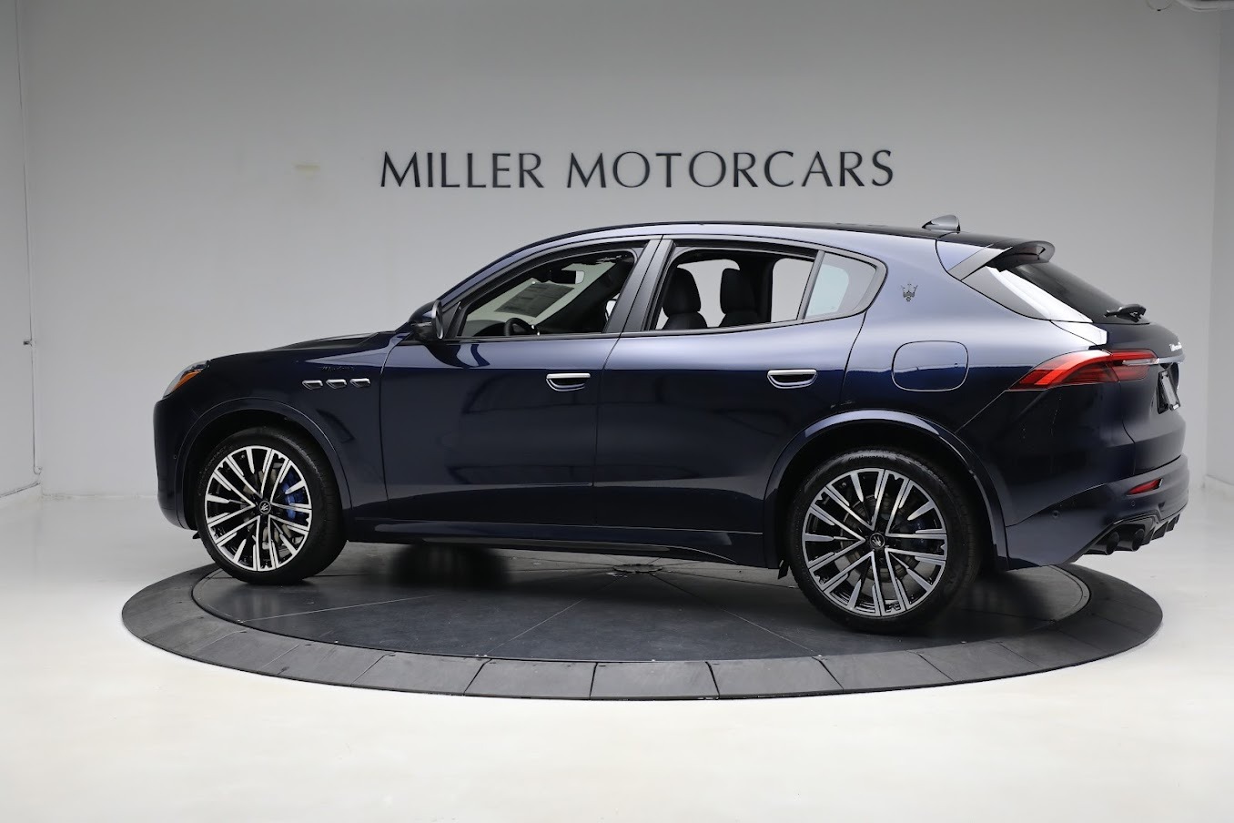 New 2023 Maserati Grecale PrimaSerie Modena | St. Petersburg, FL
