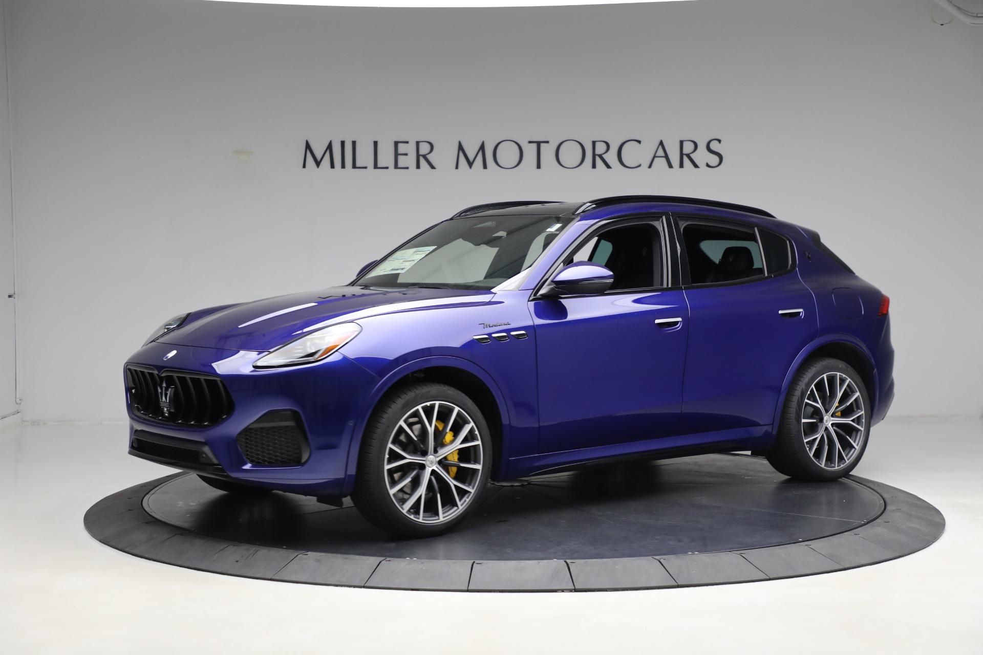 New 2023 Maserati Grecale Modena | St. Petersburg, FL