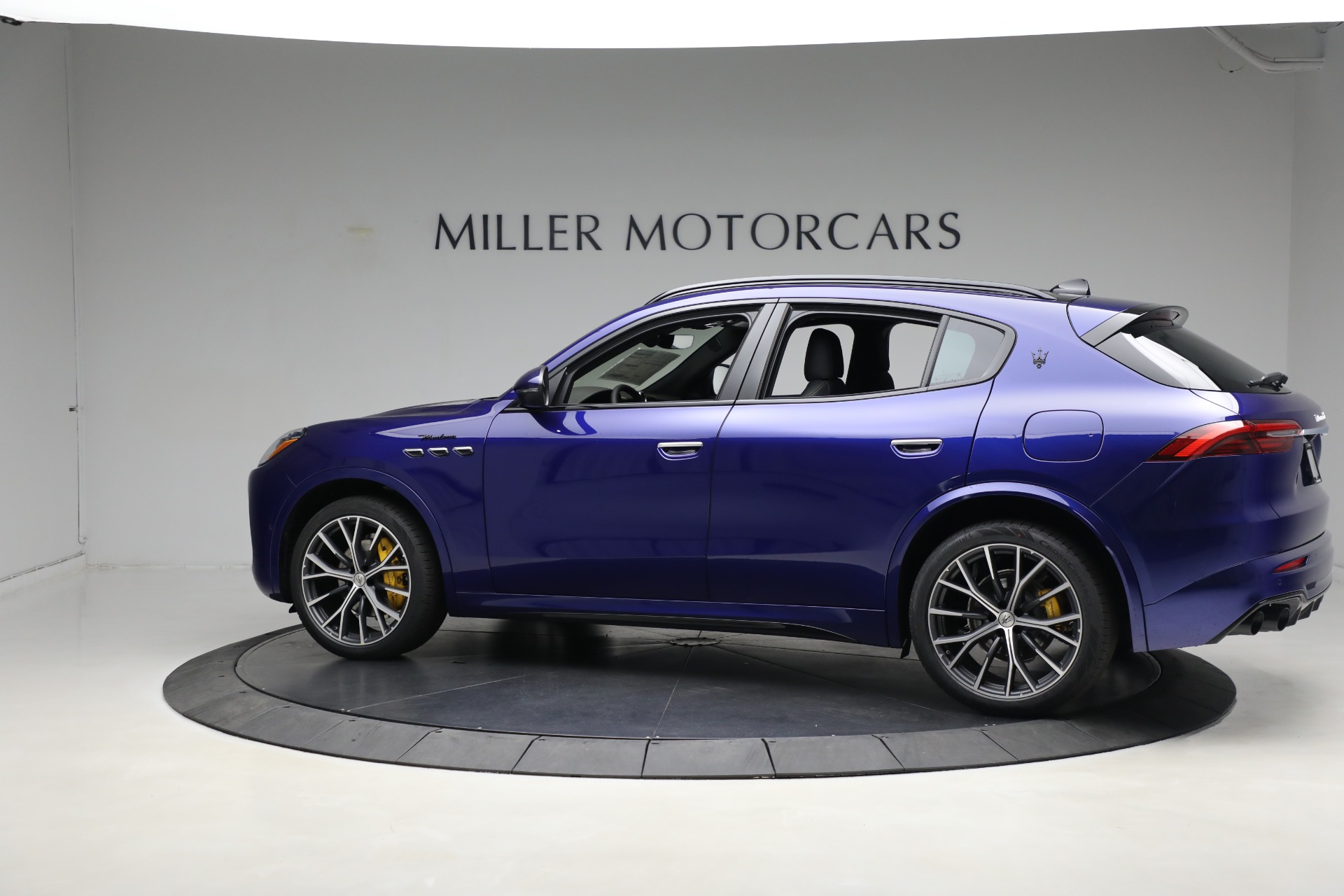 New 2023 Maserati Grecale Modena | St. Petersburg, FL