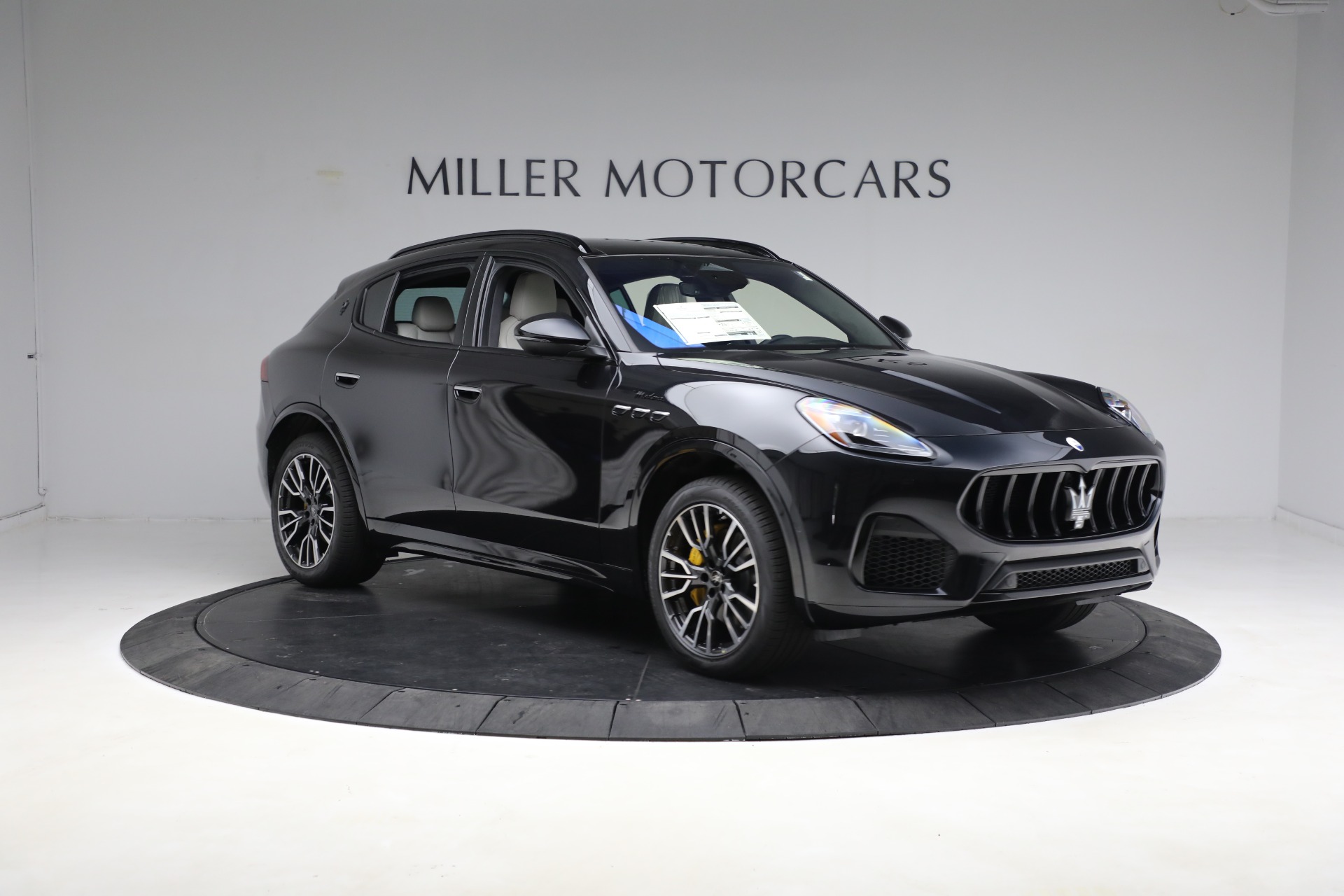 New 2023 Maserati Grecale Modena | St. Petersburg, FL