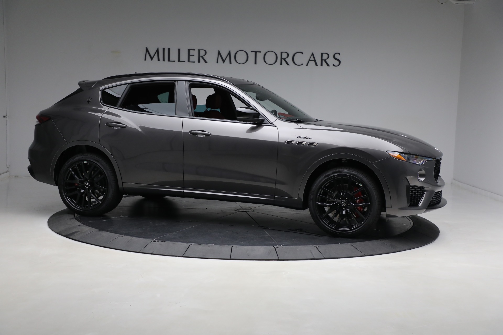 New 2023 Maserati Levante Modena | St. Petersburg, FL