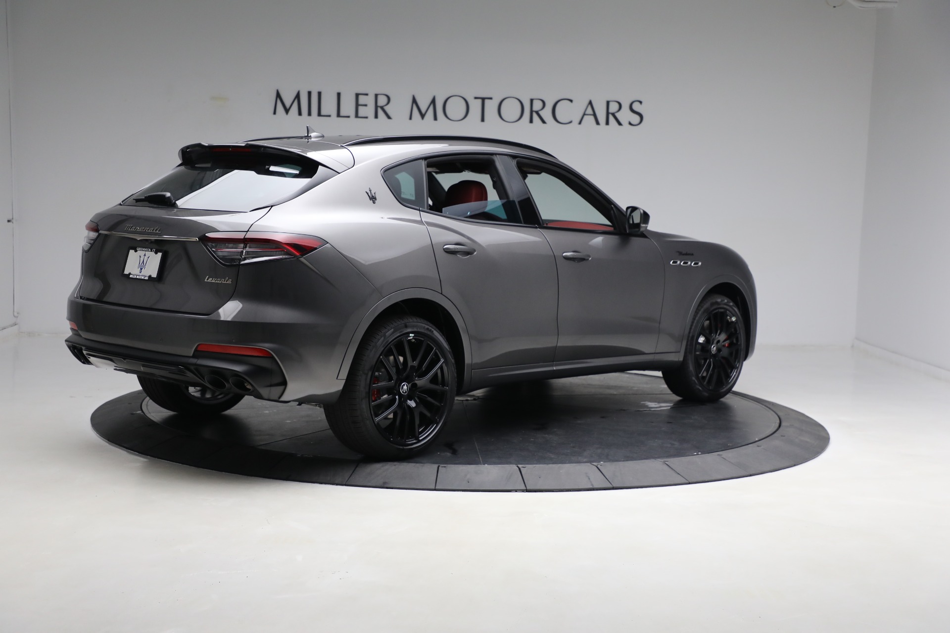 New 2023 Maserati Levante Modena | St. Petersburg, FL