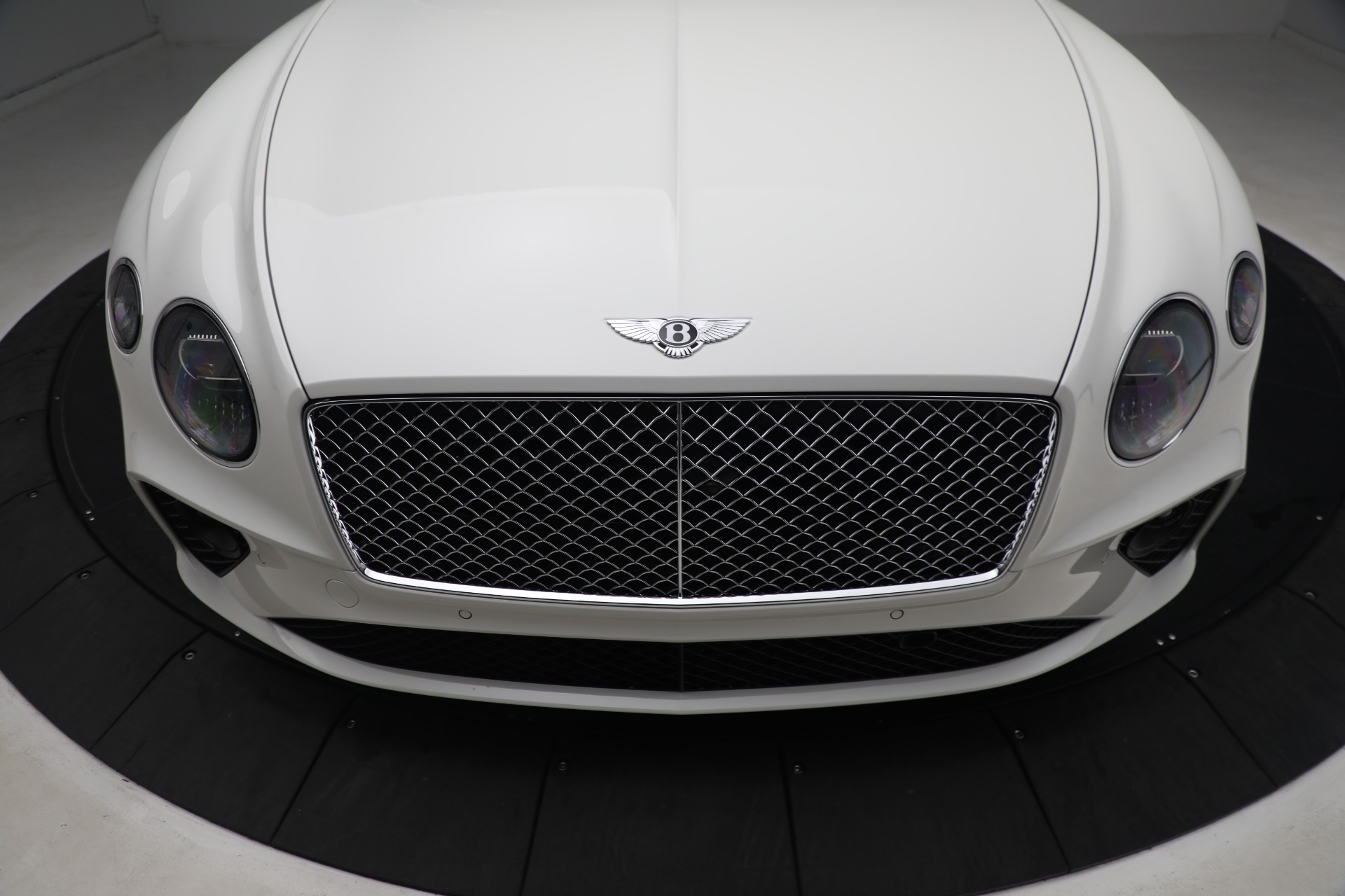 New 2023 Bentley Continental GT V8 | St. Petersburg, FL