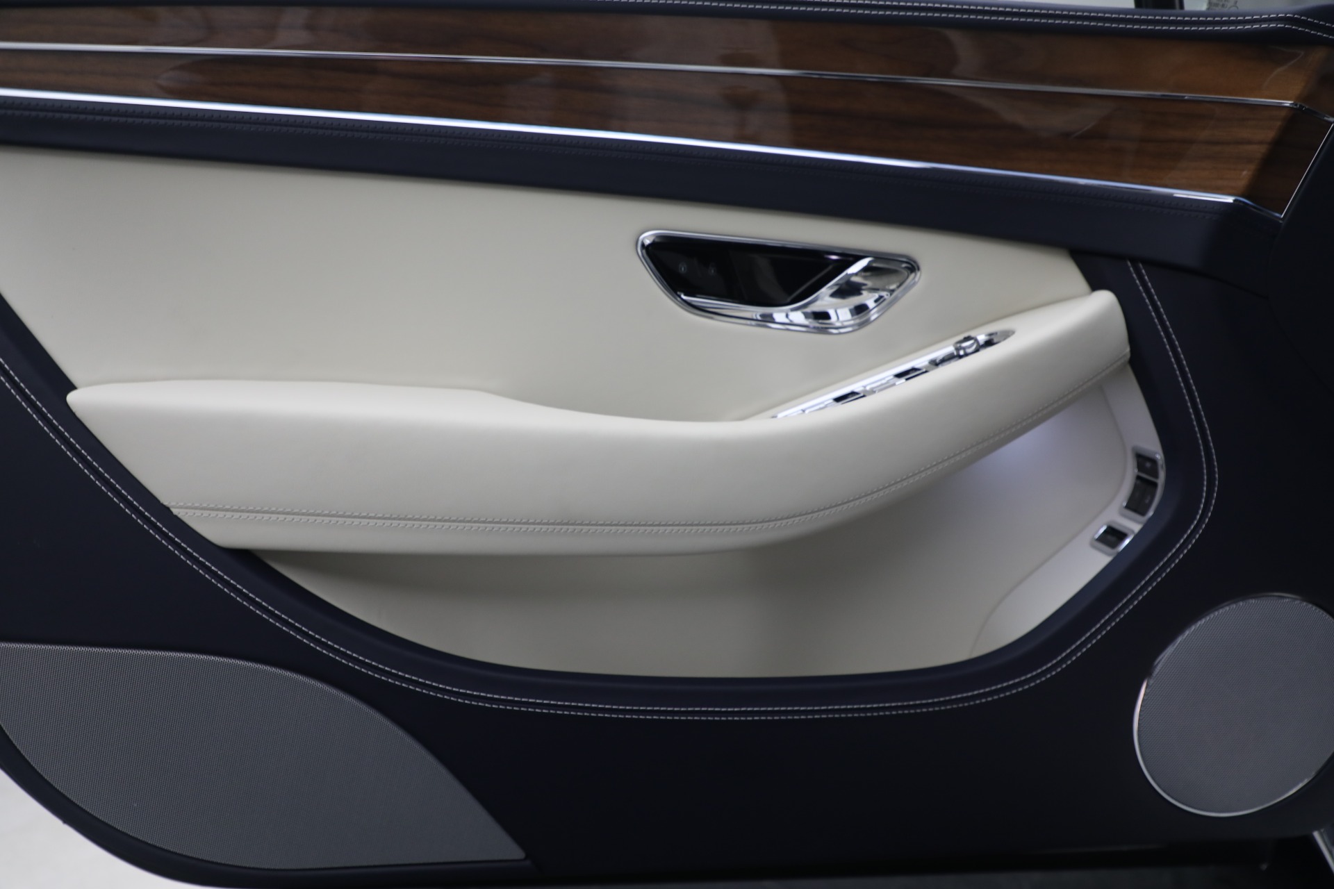 New 2023 Bentley Continental GT V8 | St. Petersburg, FL