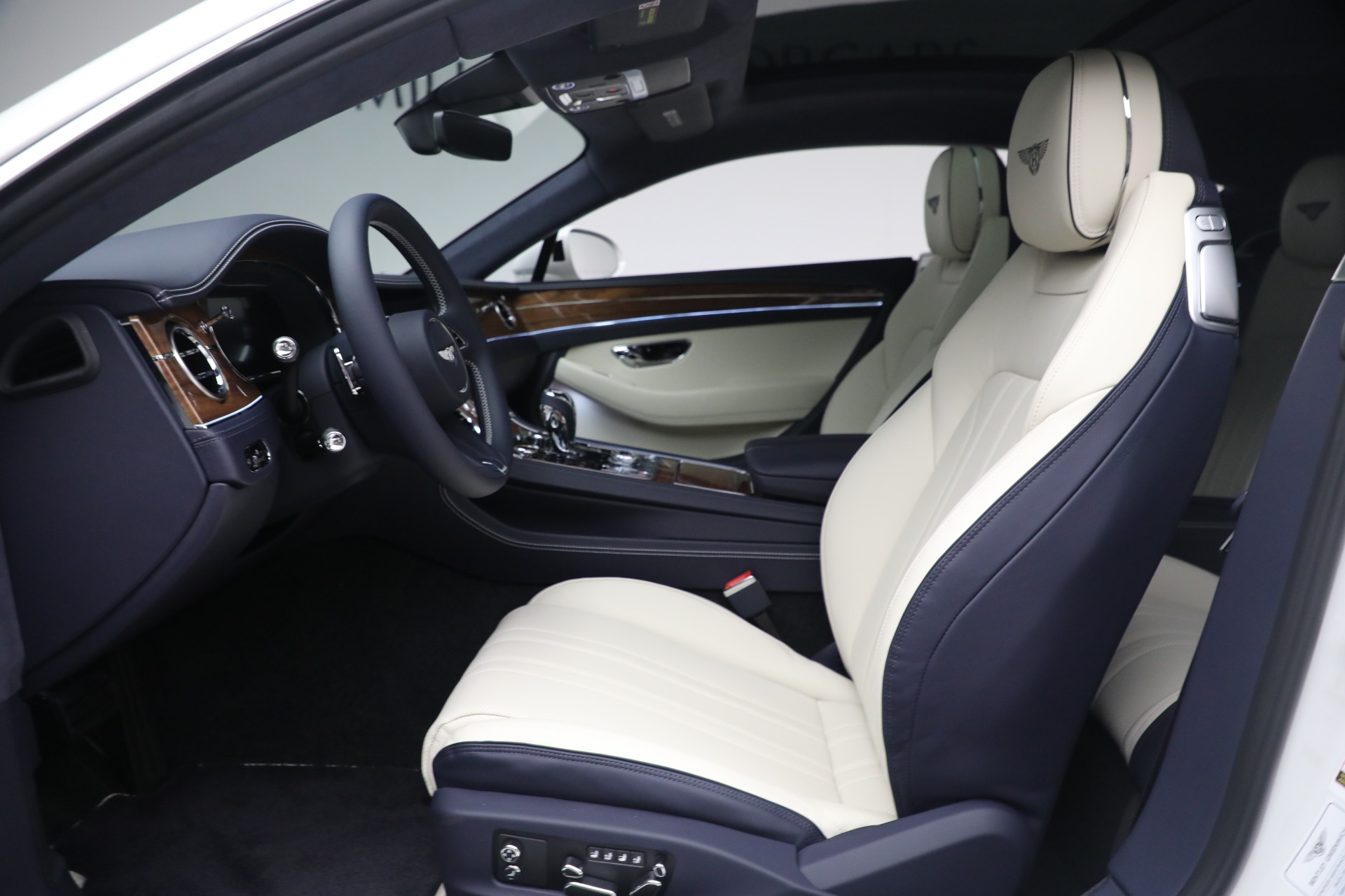 New 2023 Bentley Continental GT V8 | St. Petersburg, FL