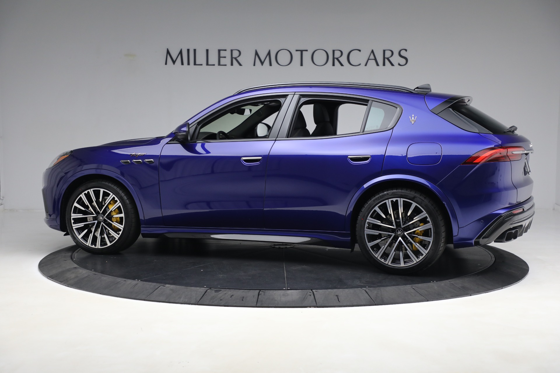 New 2023 Maserati Grecale Trofeo | St. Petersburg, FL