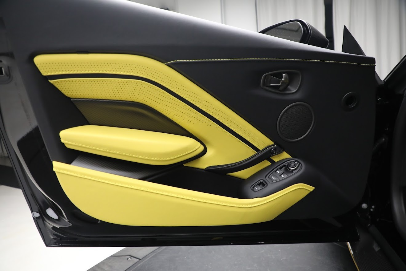 Used 2023 Aston Martin Vantage V12 | St. Petersburg, FL