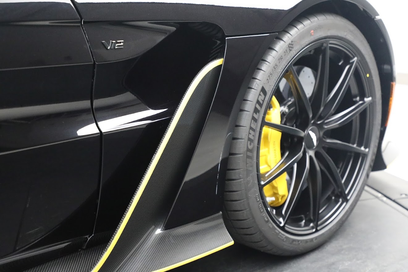 Used 2023 Aston Martin Vantage V12 | St. Petersburg, FL