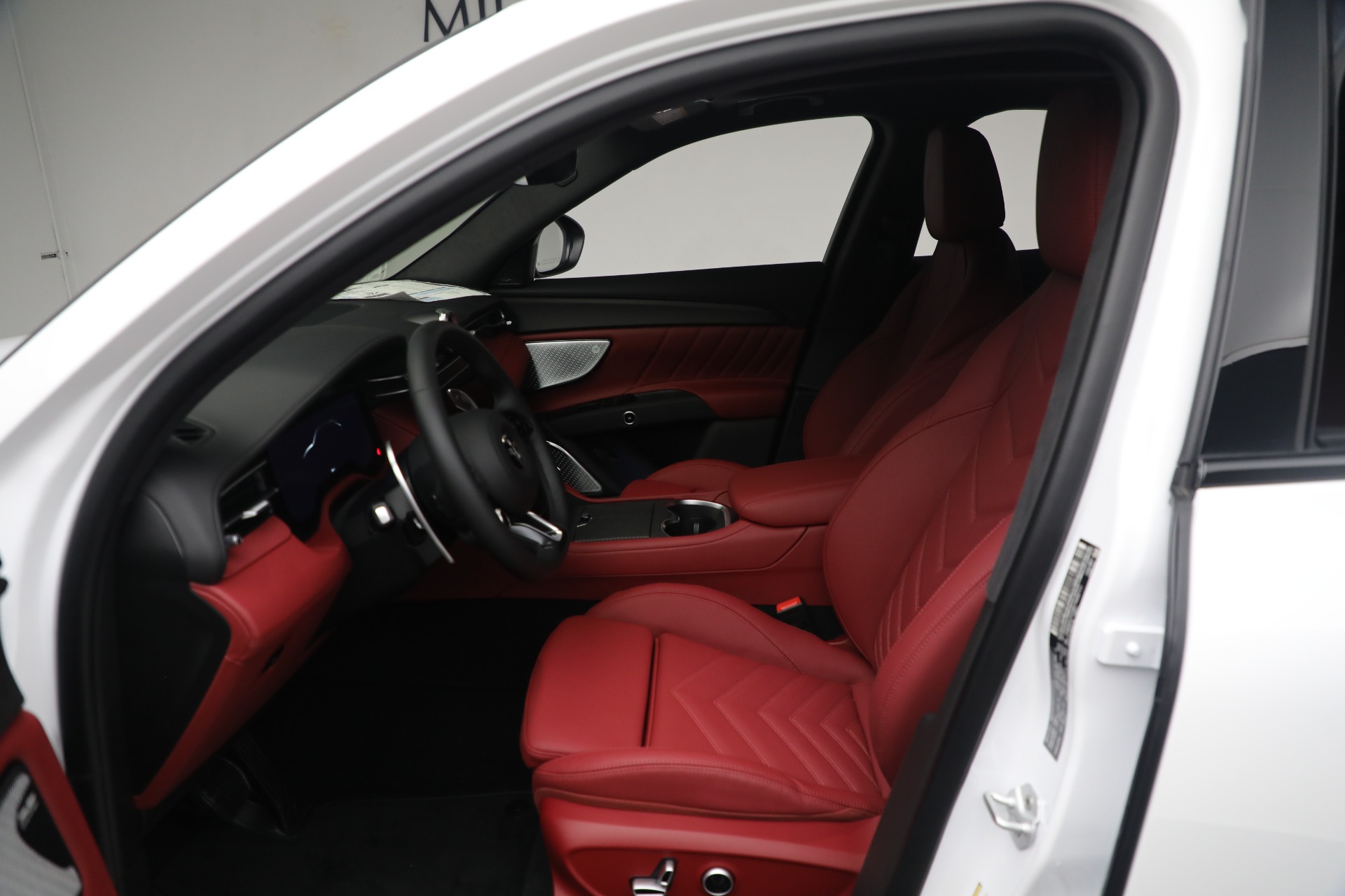 New 2023 Maserati Grecale Trofeo | St. Petersburg, FL