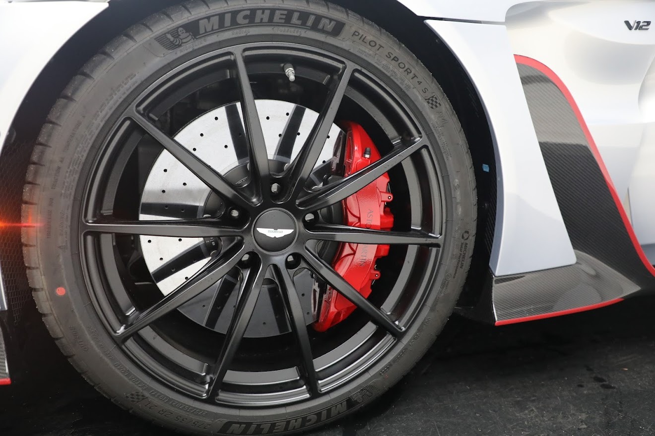 Used 2023 Aston Martin Vantage V12 | St. Petersburg, FL
