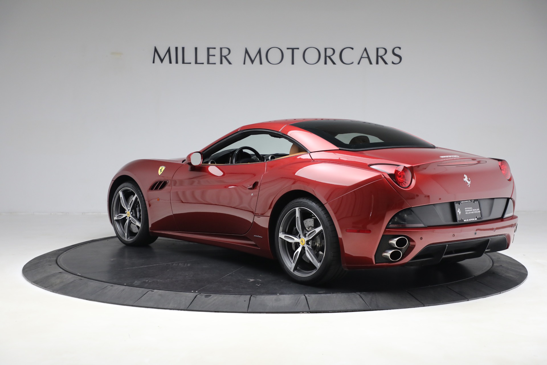 Used 2014 Ferrari California | St. Petersburg, FL