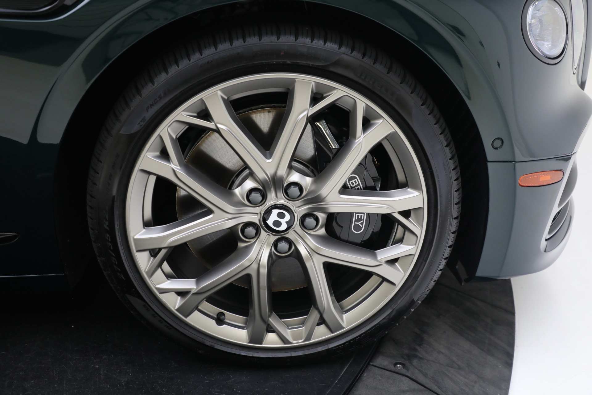 New 2023 Bentley Flying Spur S V8 | St. Petersburg, FL
