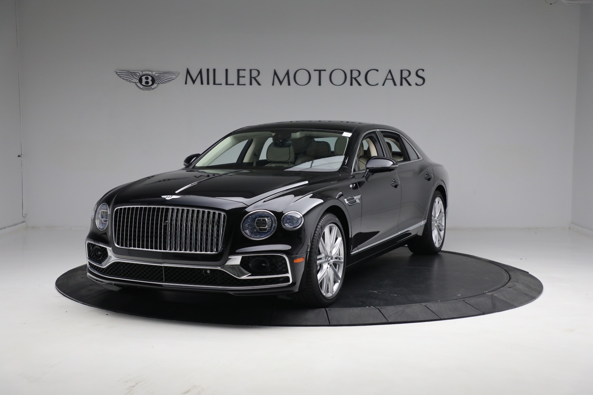 New 2023 Bentley Flying Spur V8 | St. Petersburg, FL