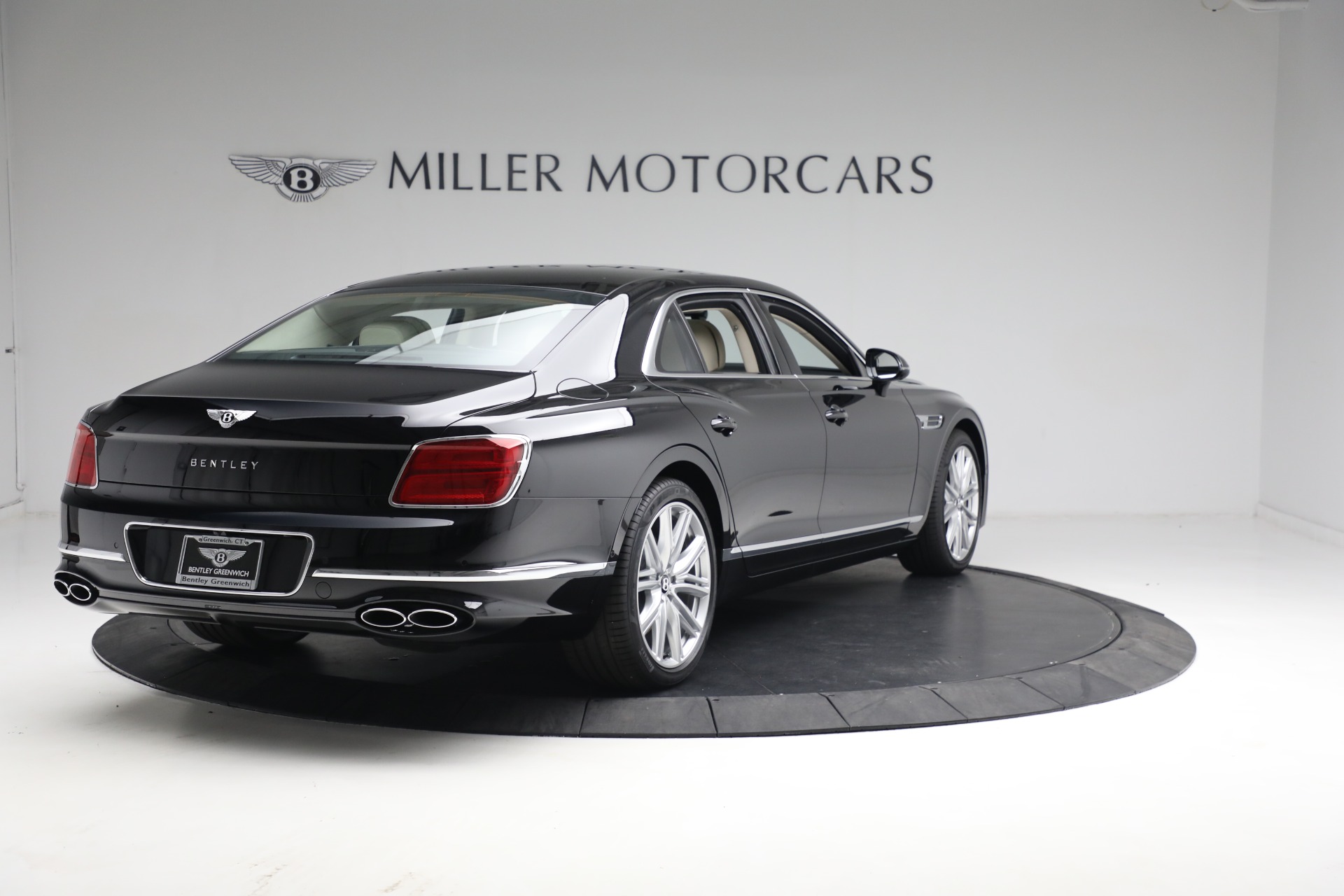 New 2023 Bentley Flying Spur V8 | St. Petersburg, FL
