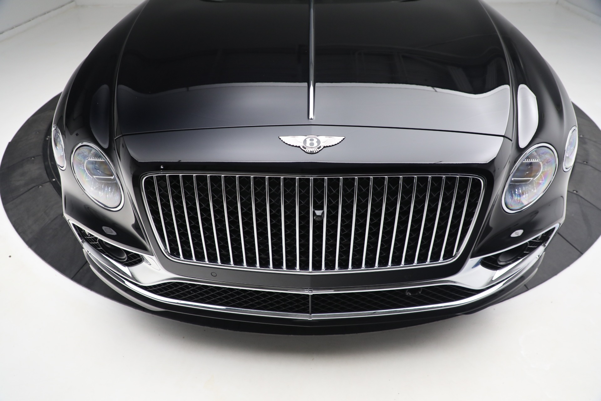 New 2023 Bentley Flying Spur V8 | St. Petersburg, FL