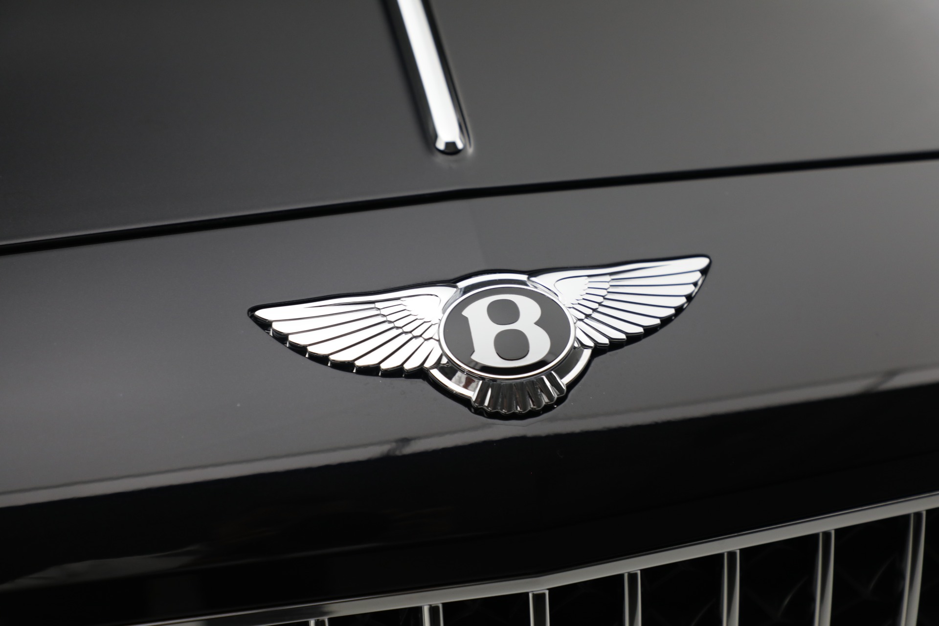 New 2023 Bentley Flying Spur V8 | St. Petersburg, FL