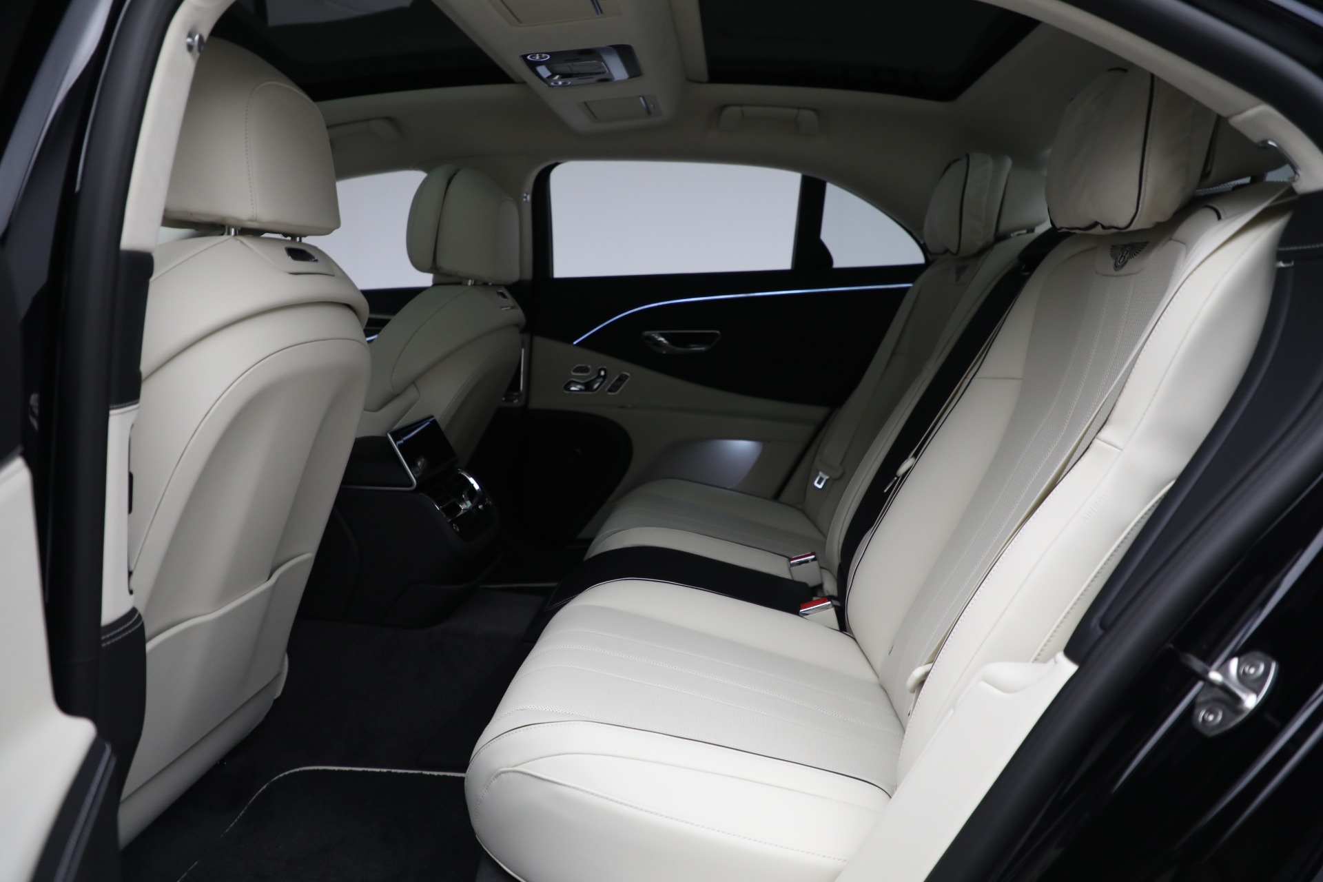 New 2023 Bentley Flying Spur V8 | St. Petersburg, FL