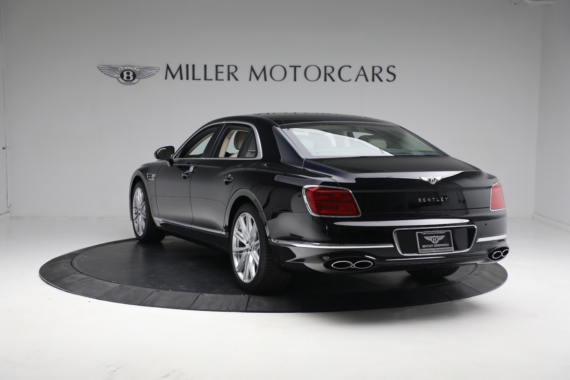 New 2023 Bentley Flying Spur V8 | St. Petersburg, FL