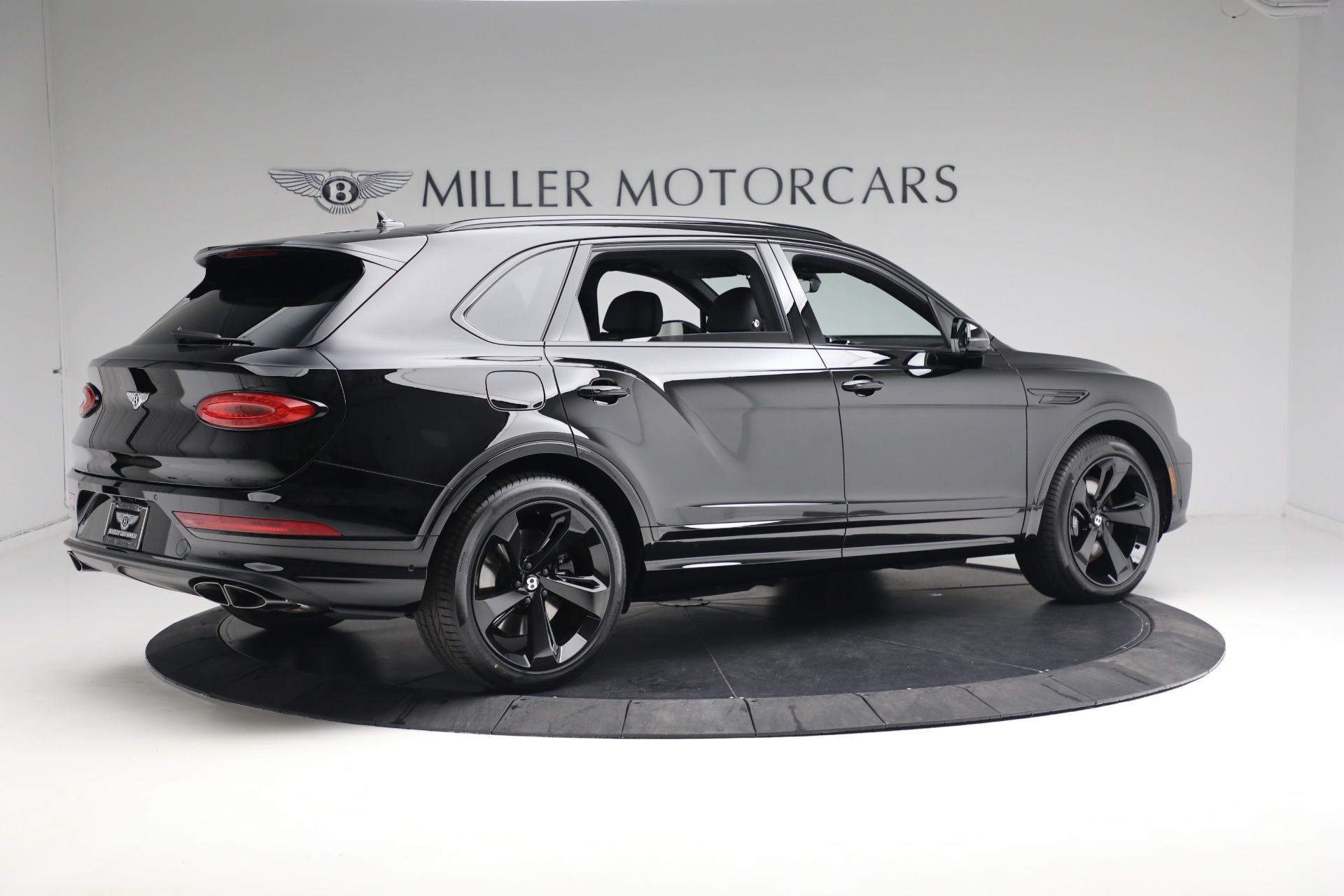 New 2023 Bentley Bentayga EWB V8 | St. Petersburg, FL